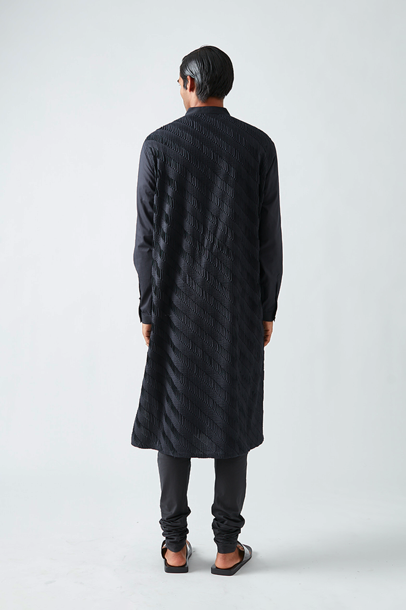 Mahwa Louvre Kurta Set