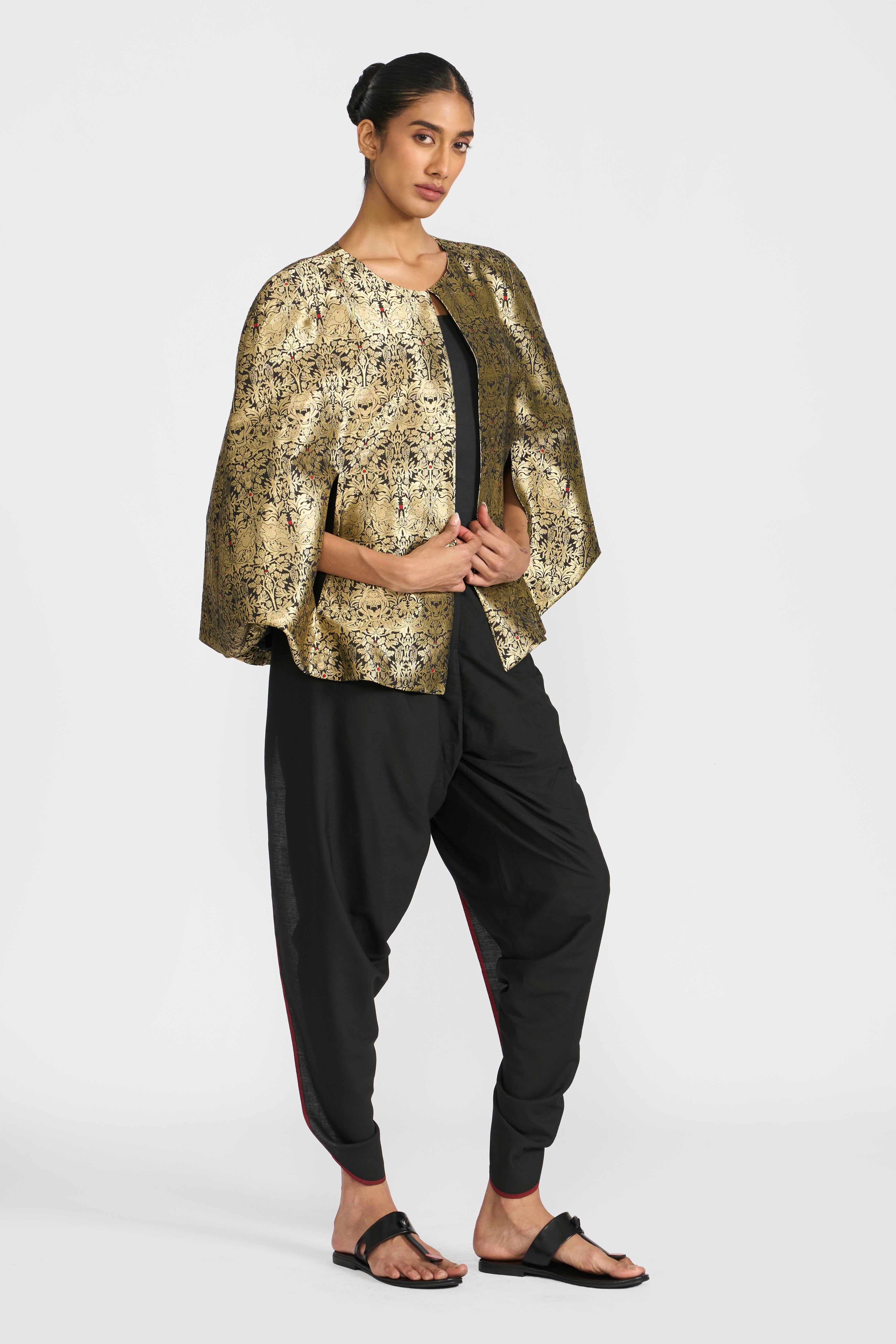 Sapotra Cape Jacket