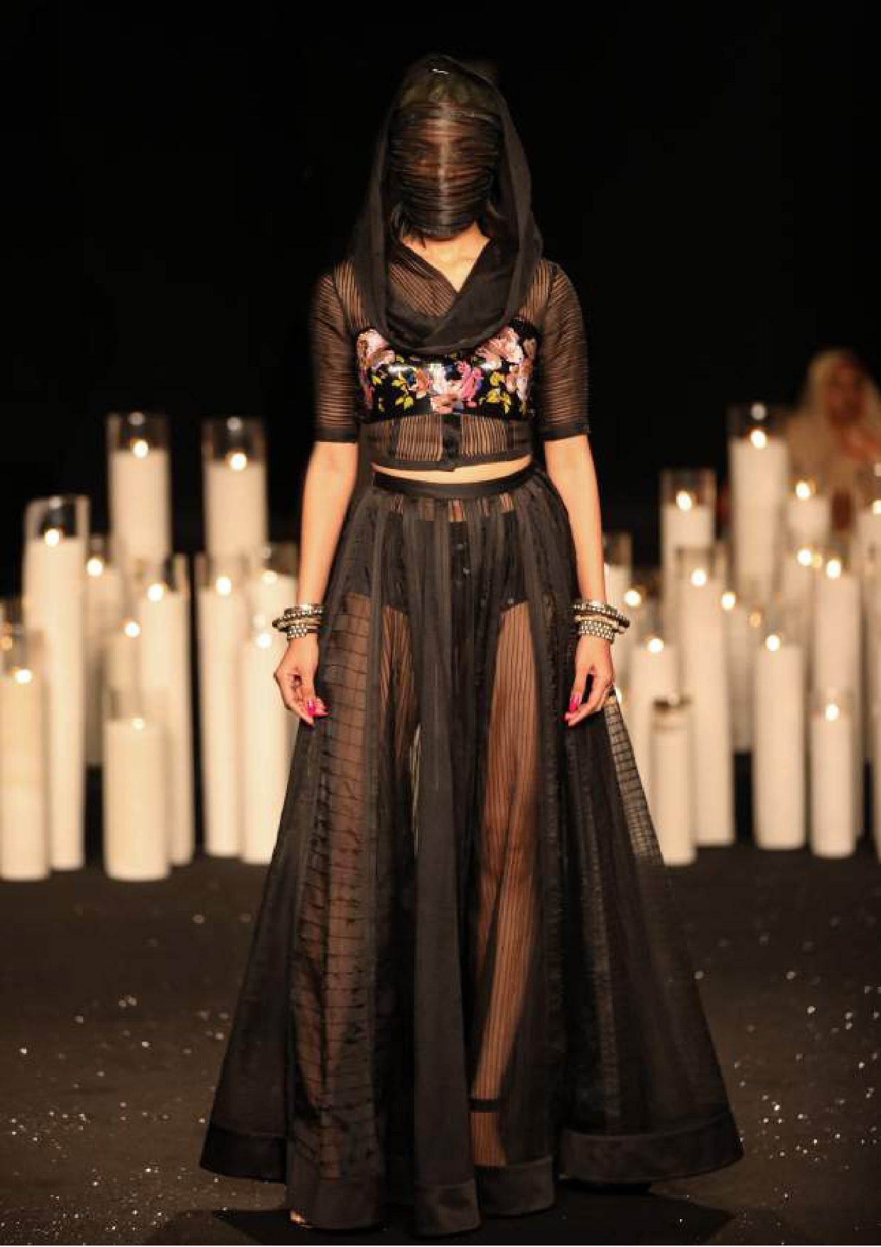 Desert Rose - Look 13