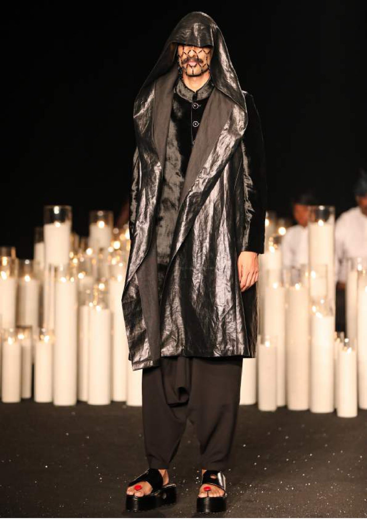 Desert Rose - Look 14