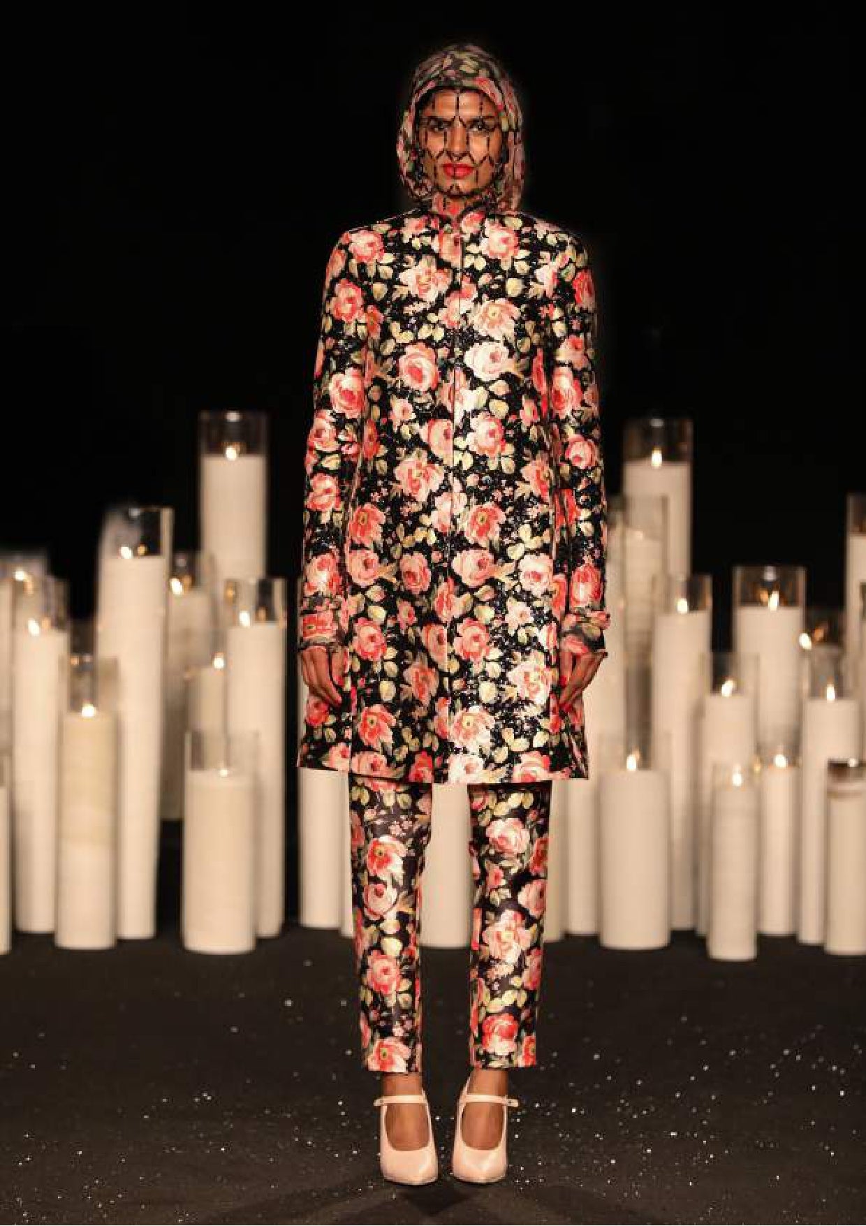 Desert Rose - Look 25