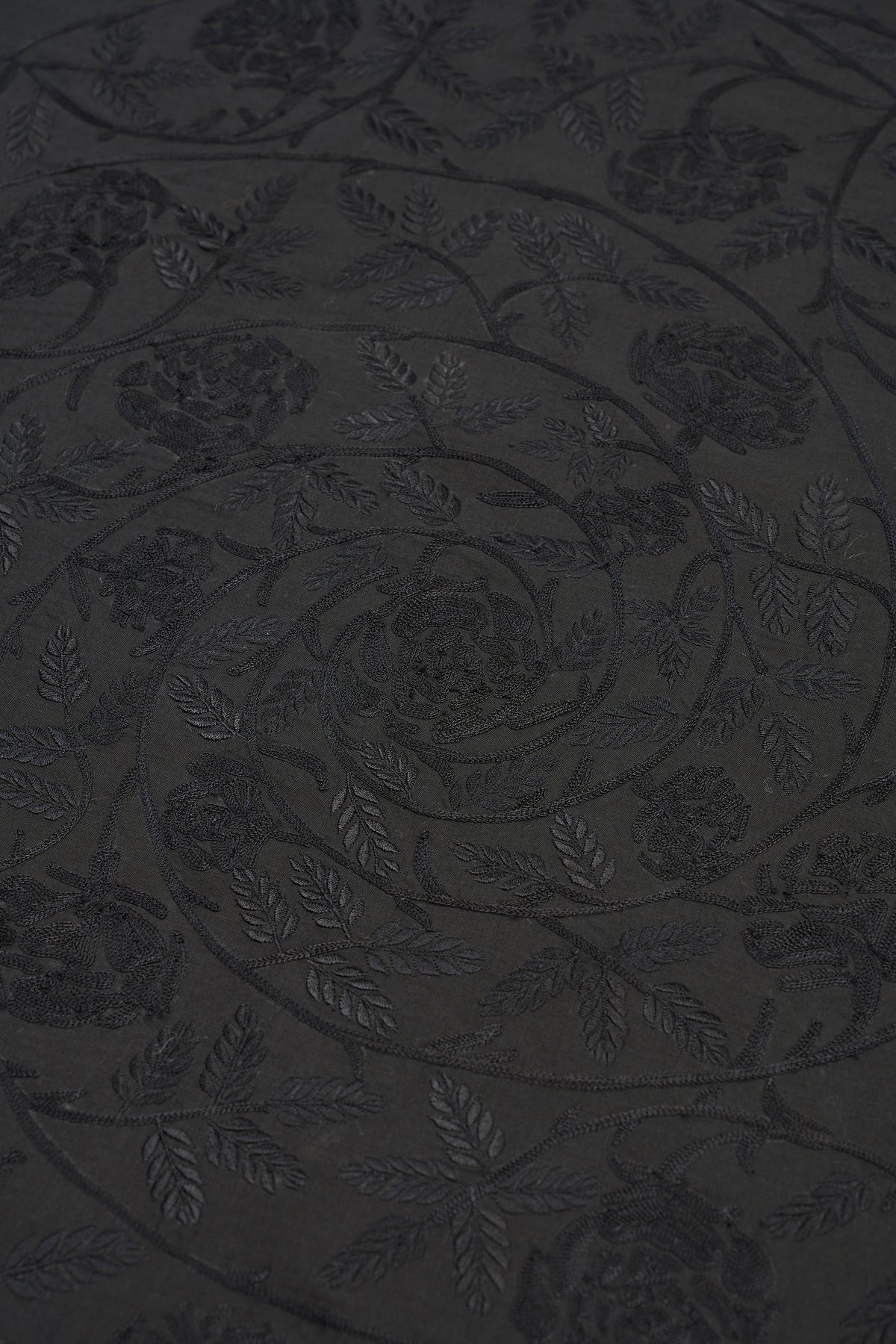 Elathur Table Cover