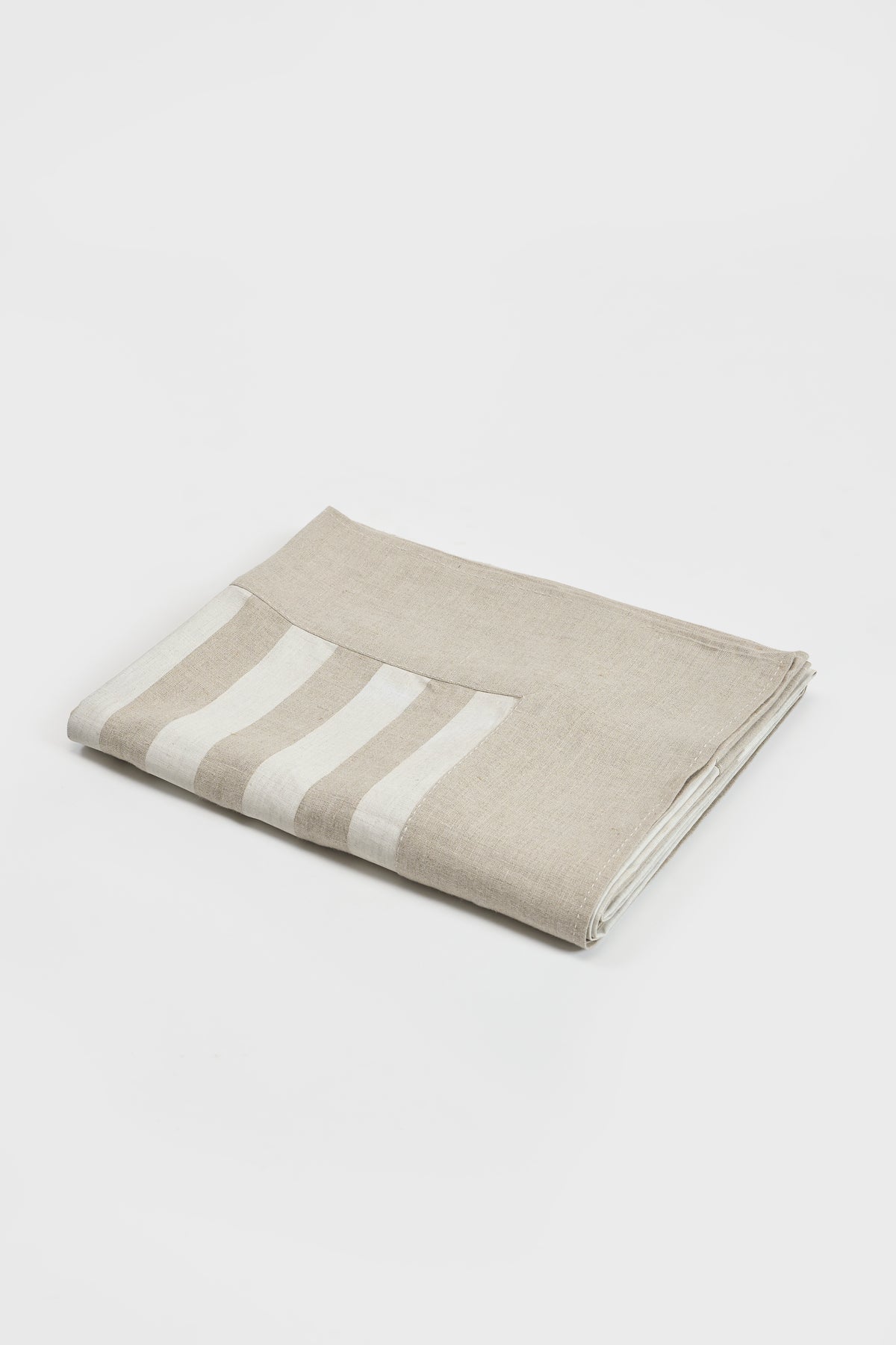 Enmakaje Table Cover