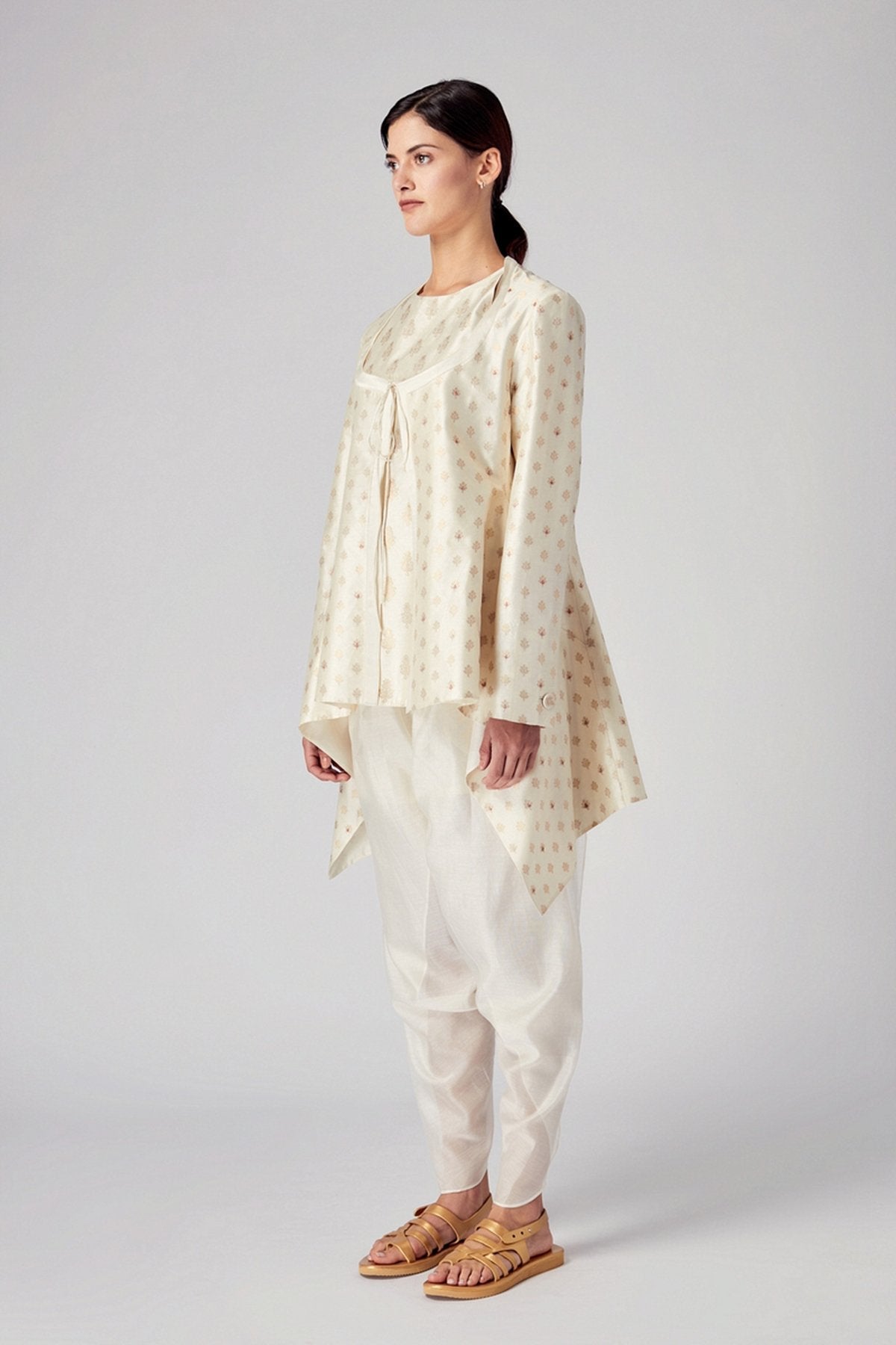 Nainwa Dhoti Pants