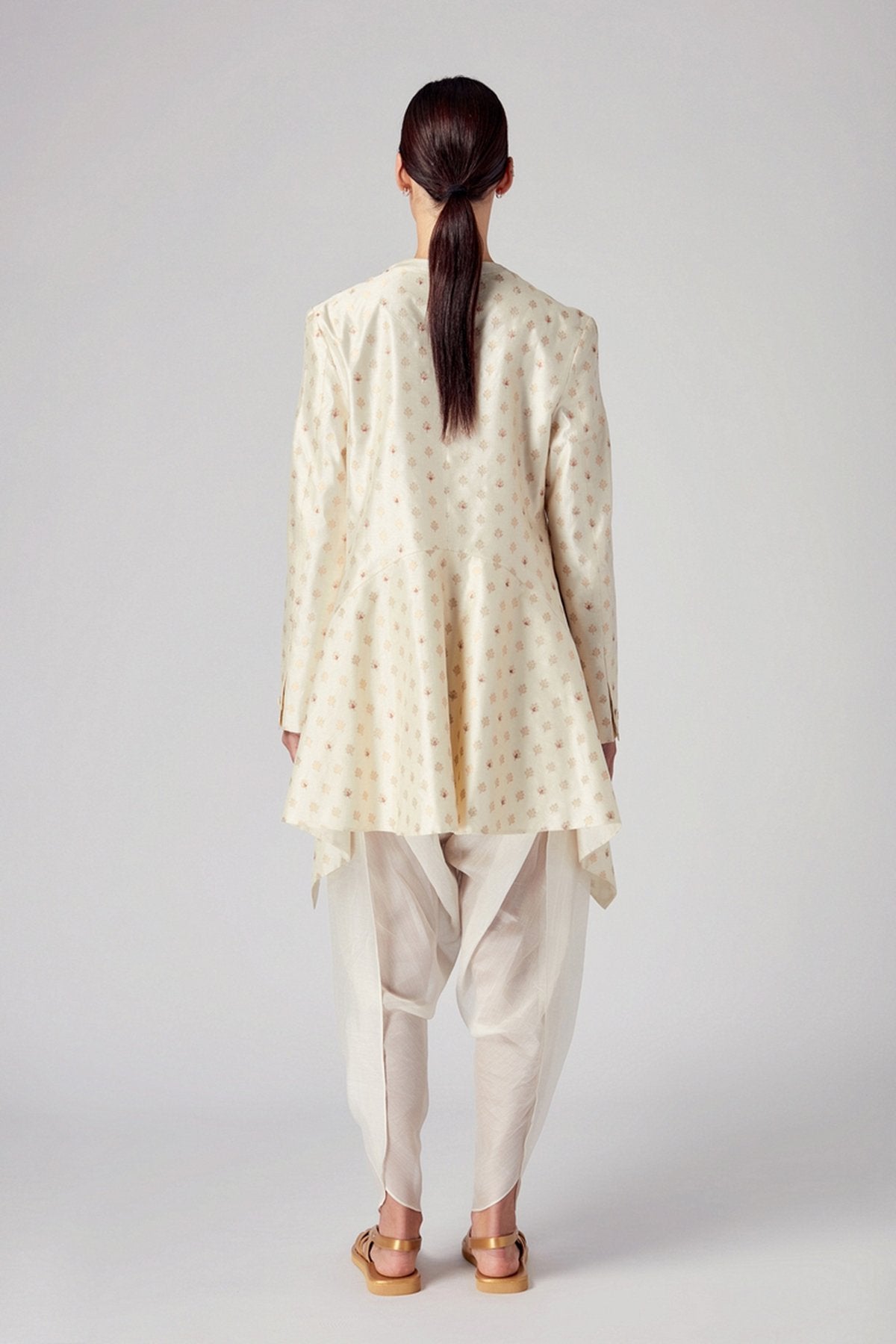 Nainwa Dhoti Pants