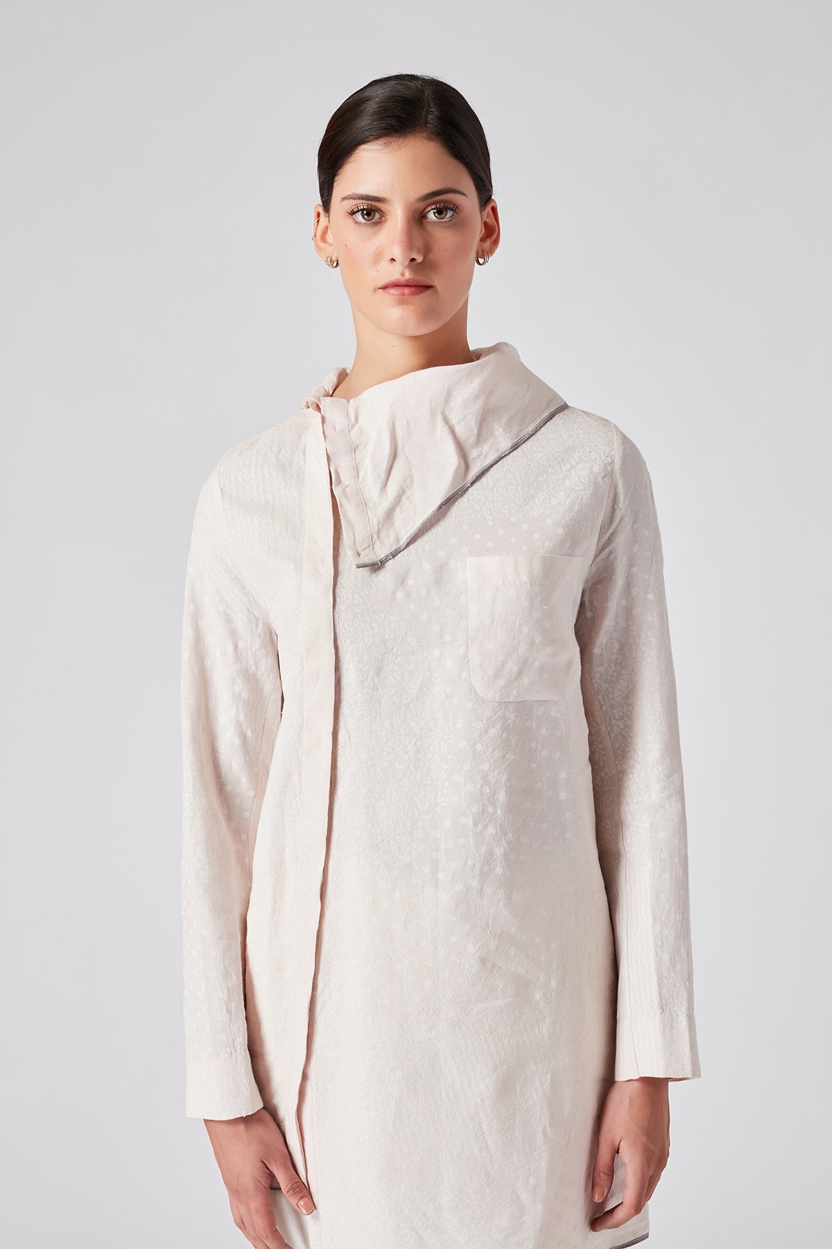 Jamola Asymmetric Top