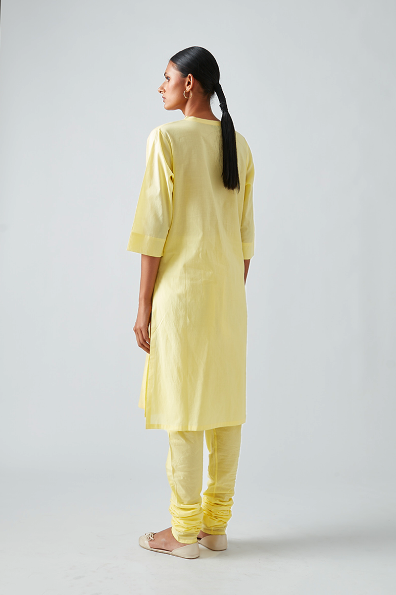 Khinsar Pintuck Kurta Set