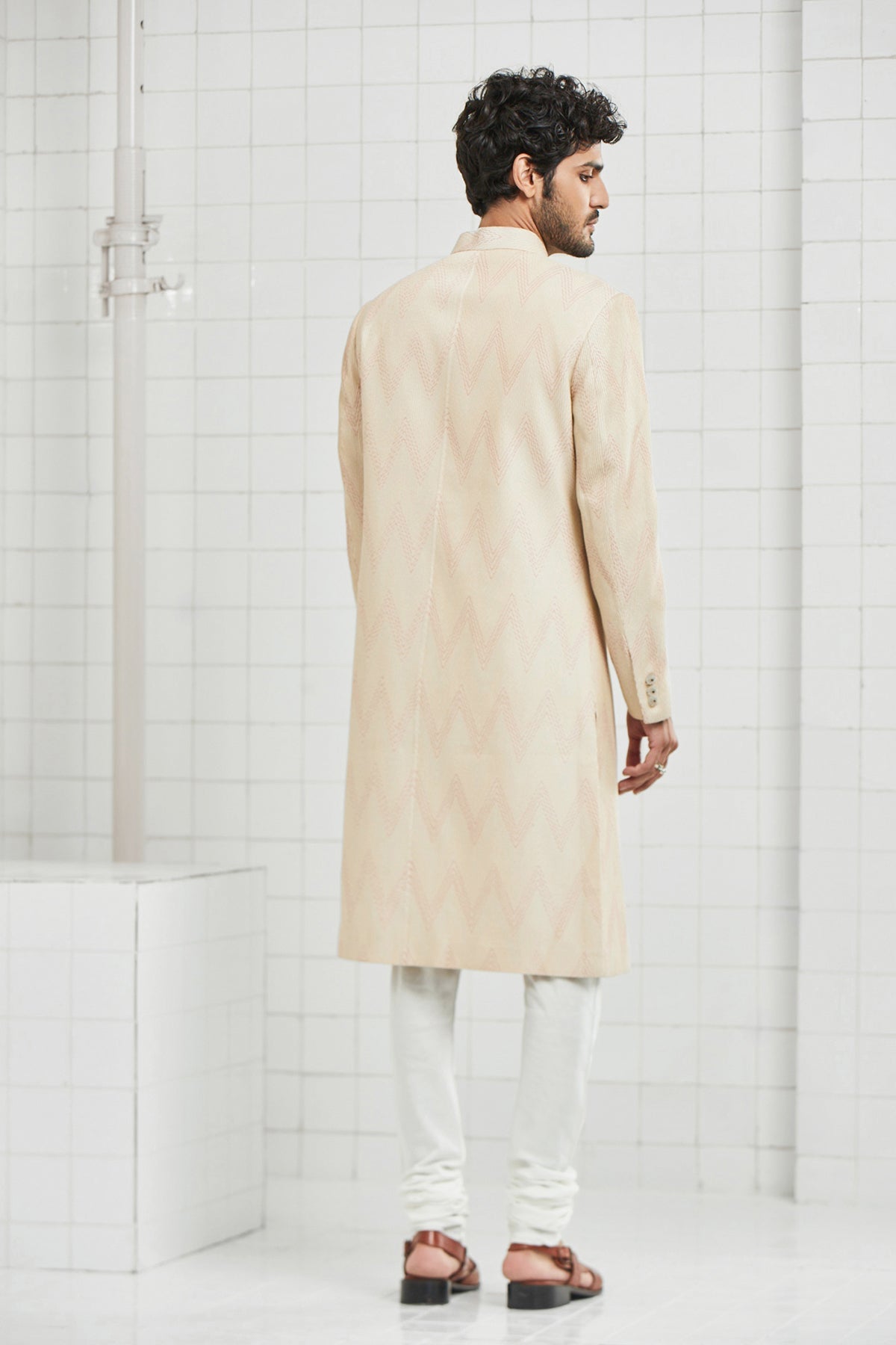 Theekariya Chevron Stitch Sherwani
