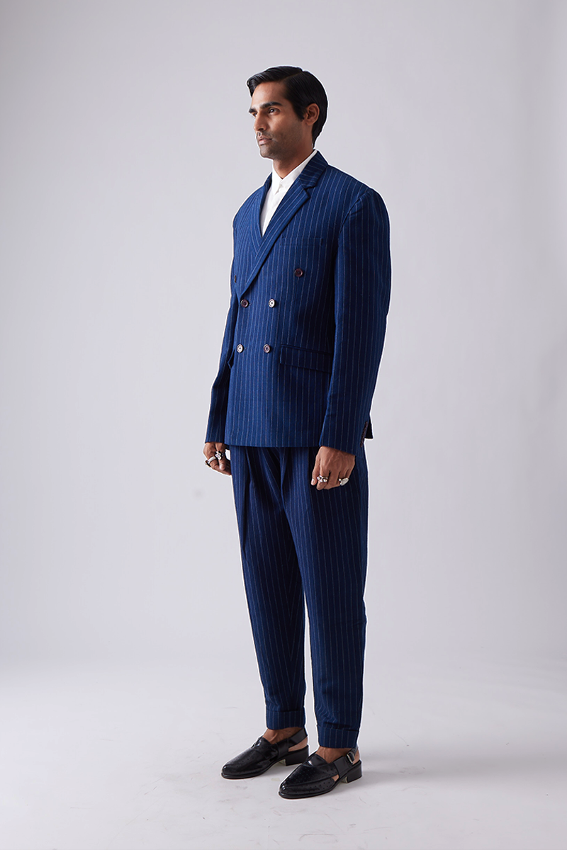 Ariwat Double Breast Jacket