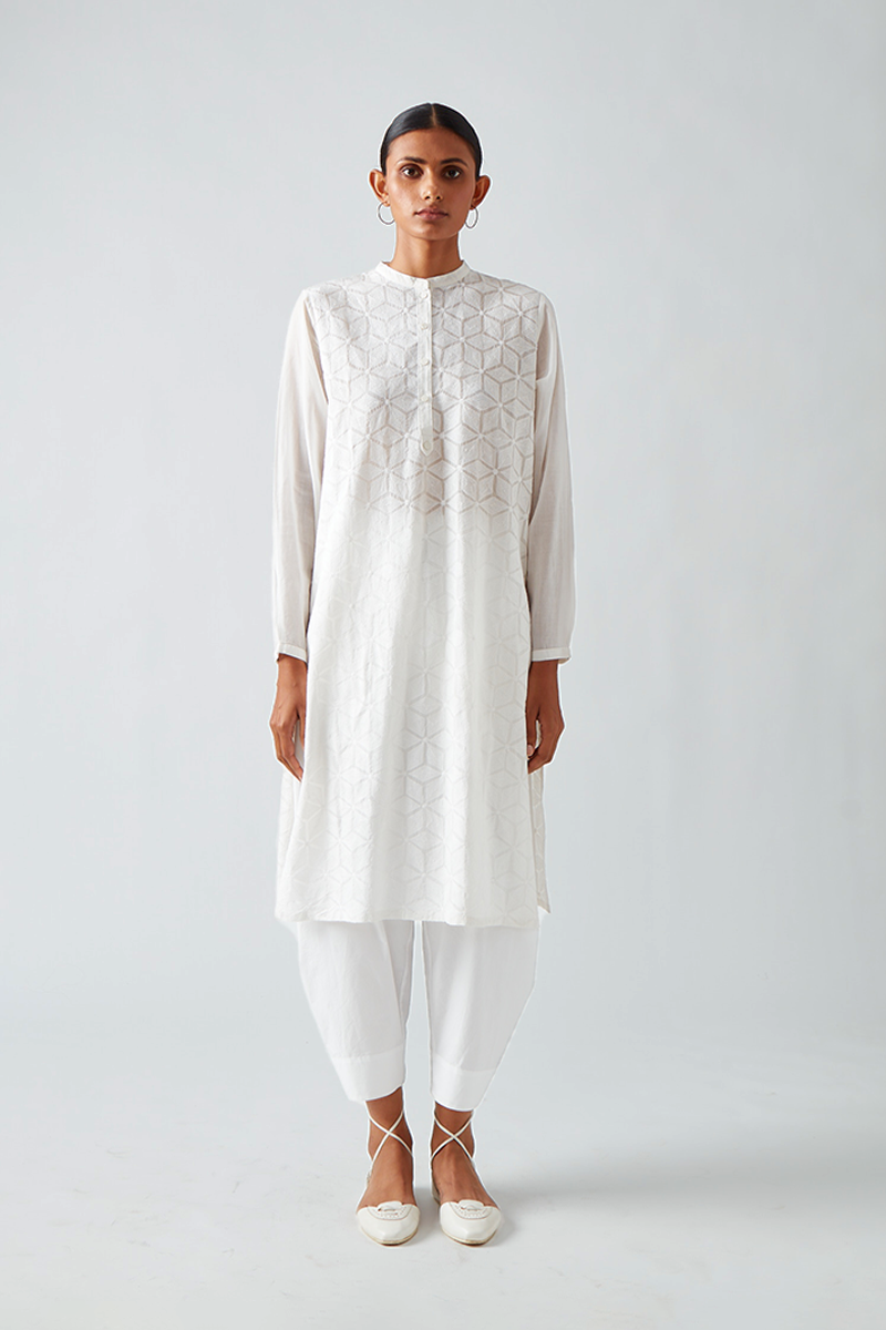Karwai Chikan Kurta Set