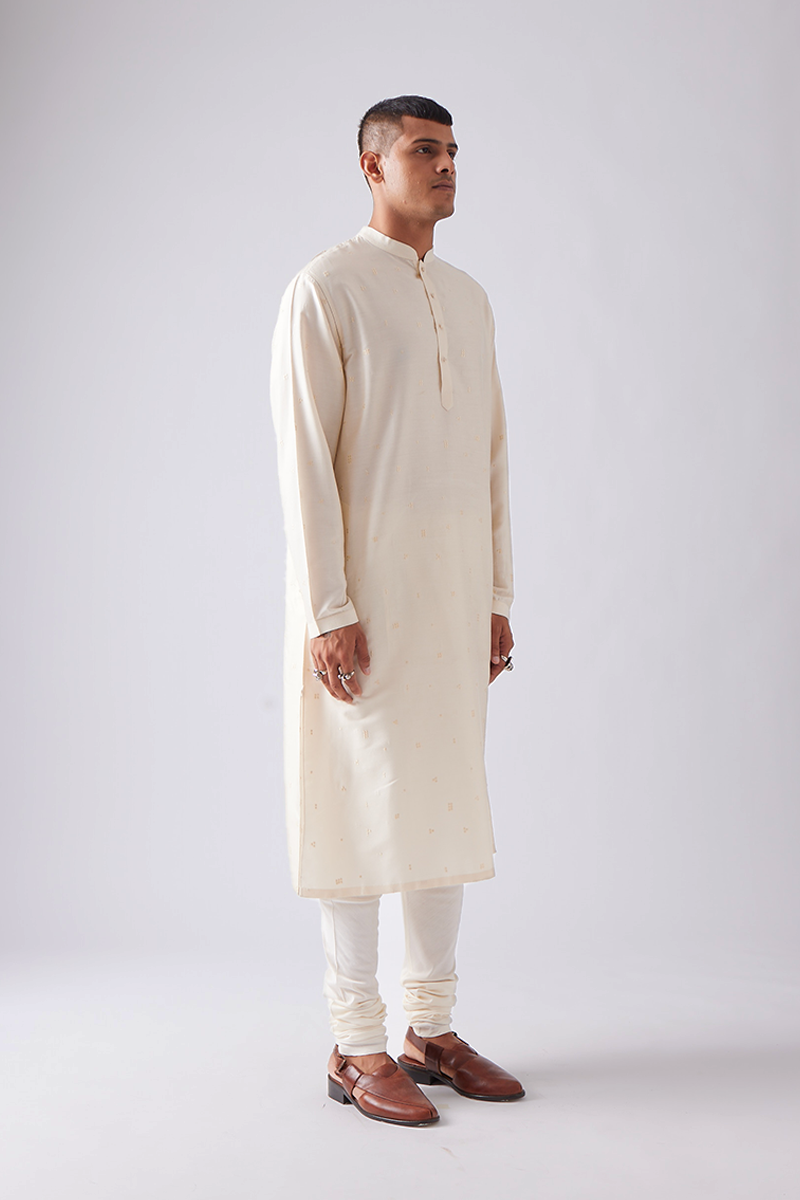 Kurad Embroidery Kurta Set