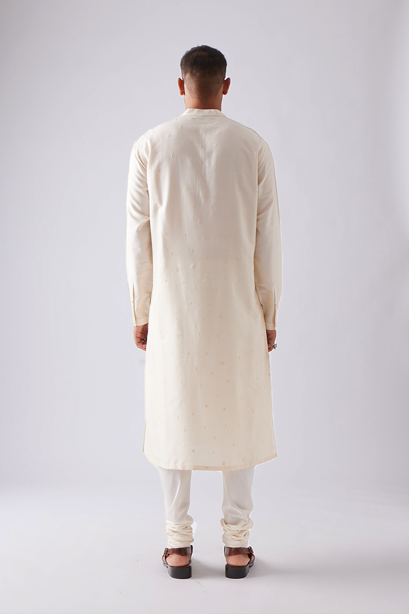 Kurad Embroidery Kurta Set