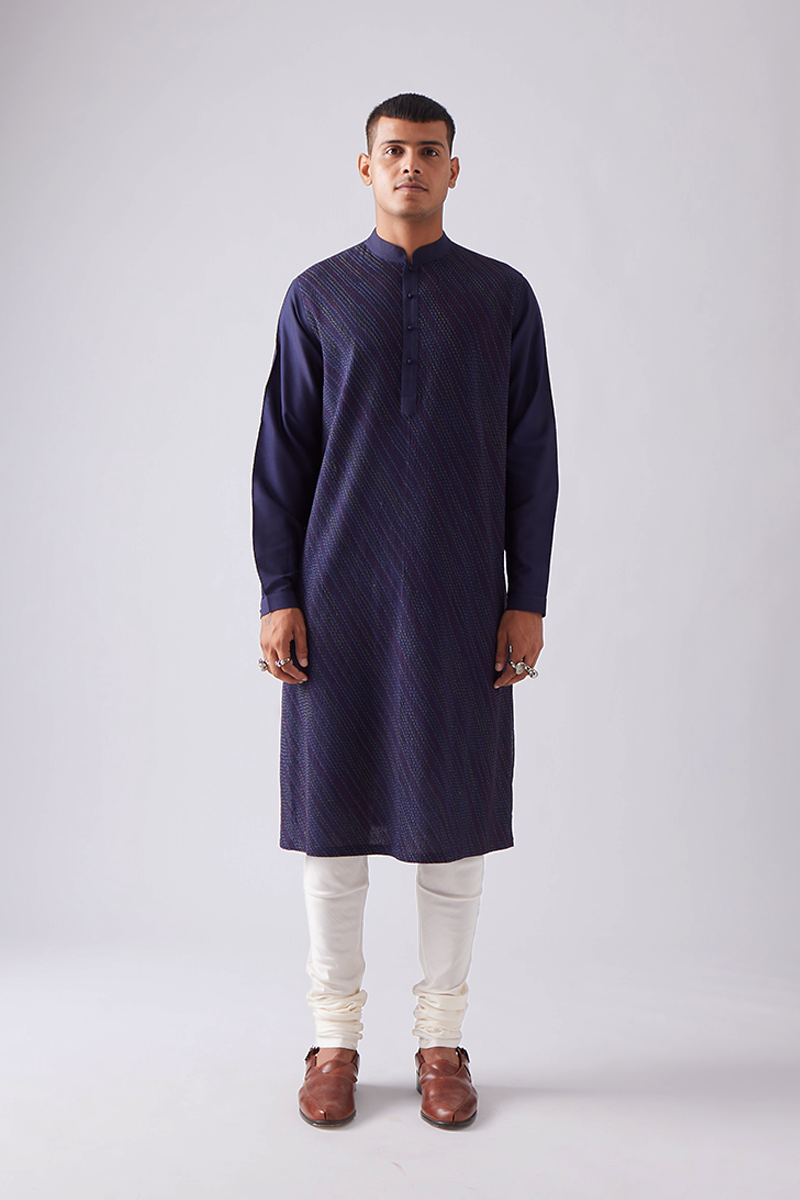 Awra Pintuck Kurta Set