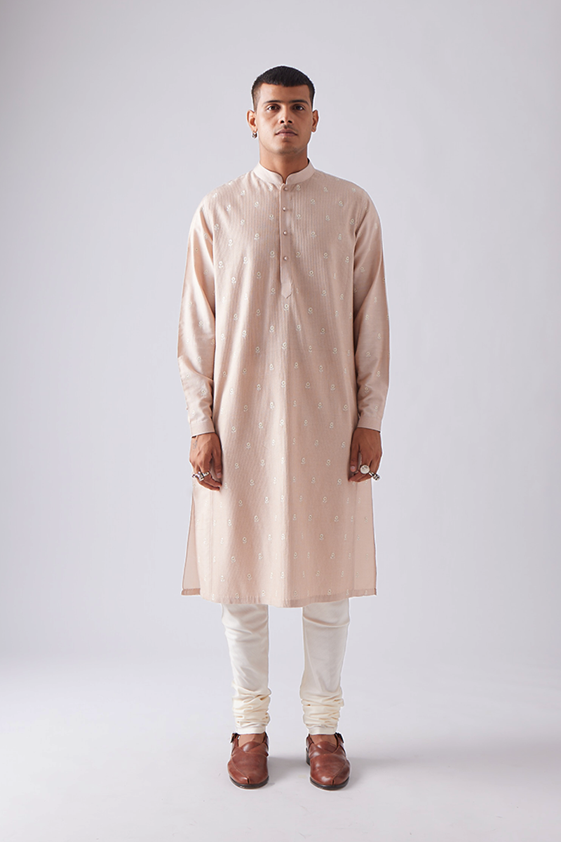 Kalwara Embroidered Kurta Set