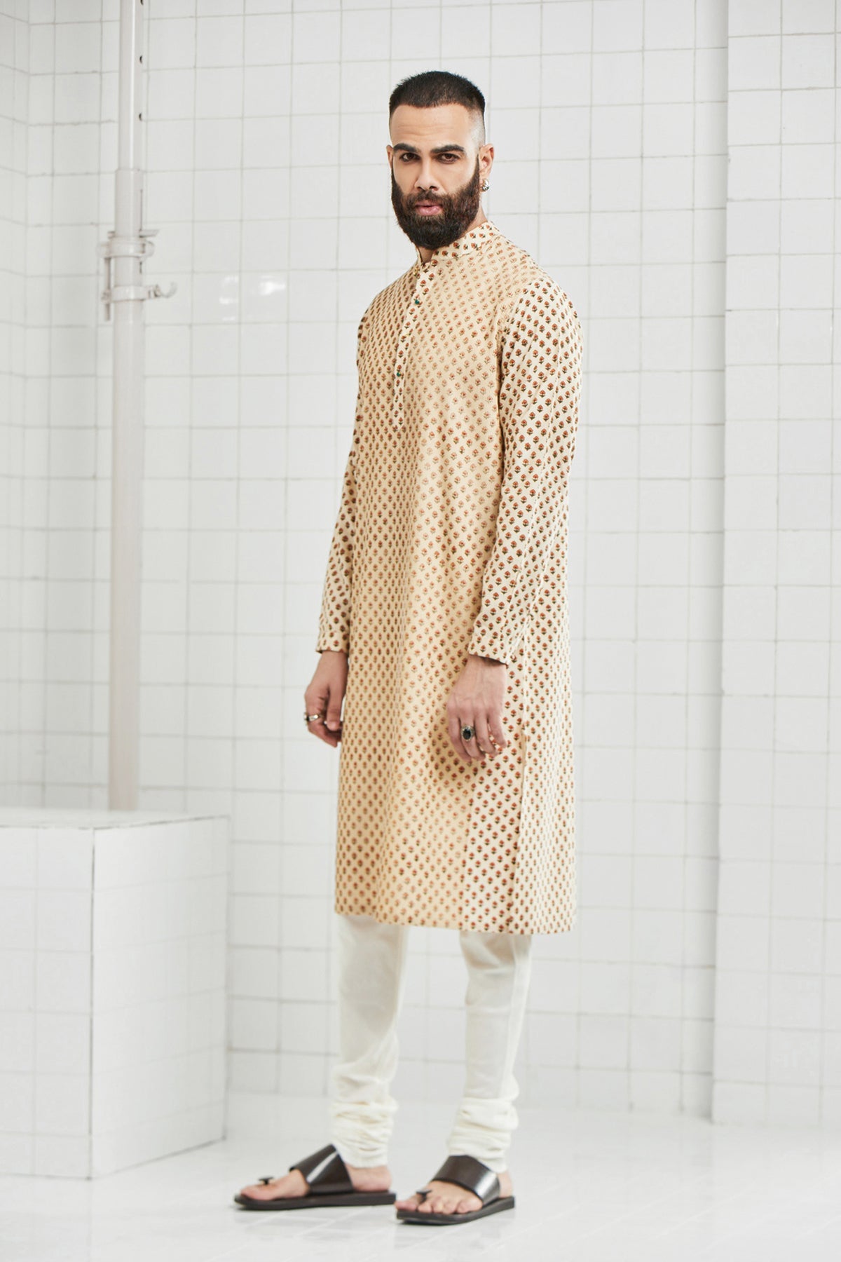 Chhitroli Pintuck Kurta Set