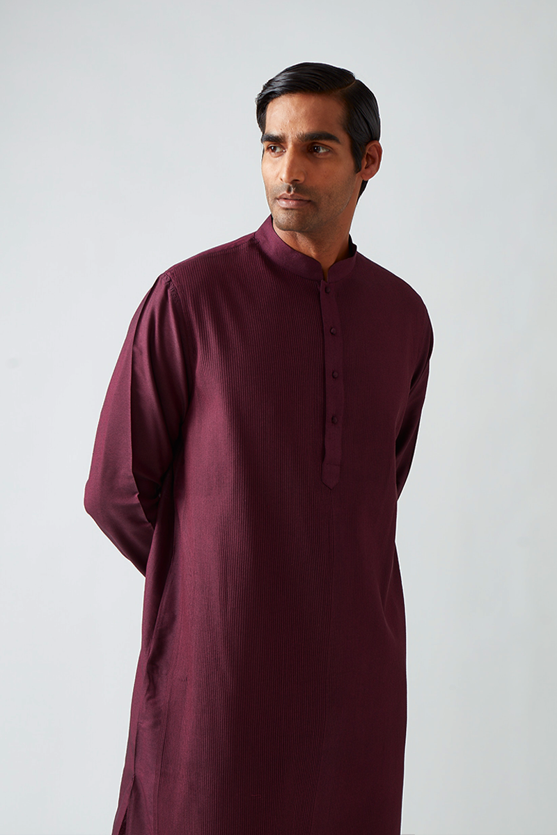 Khinsar Pintuck Kurta Set