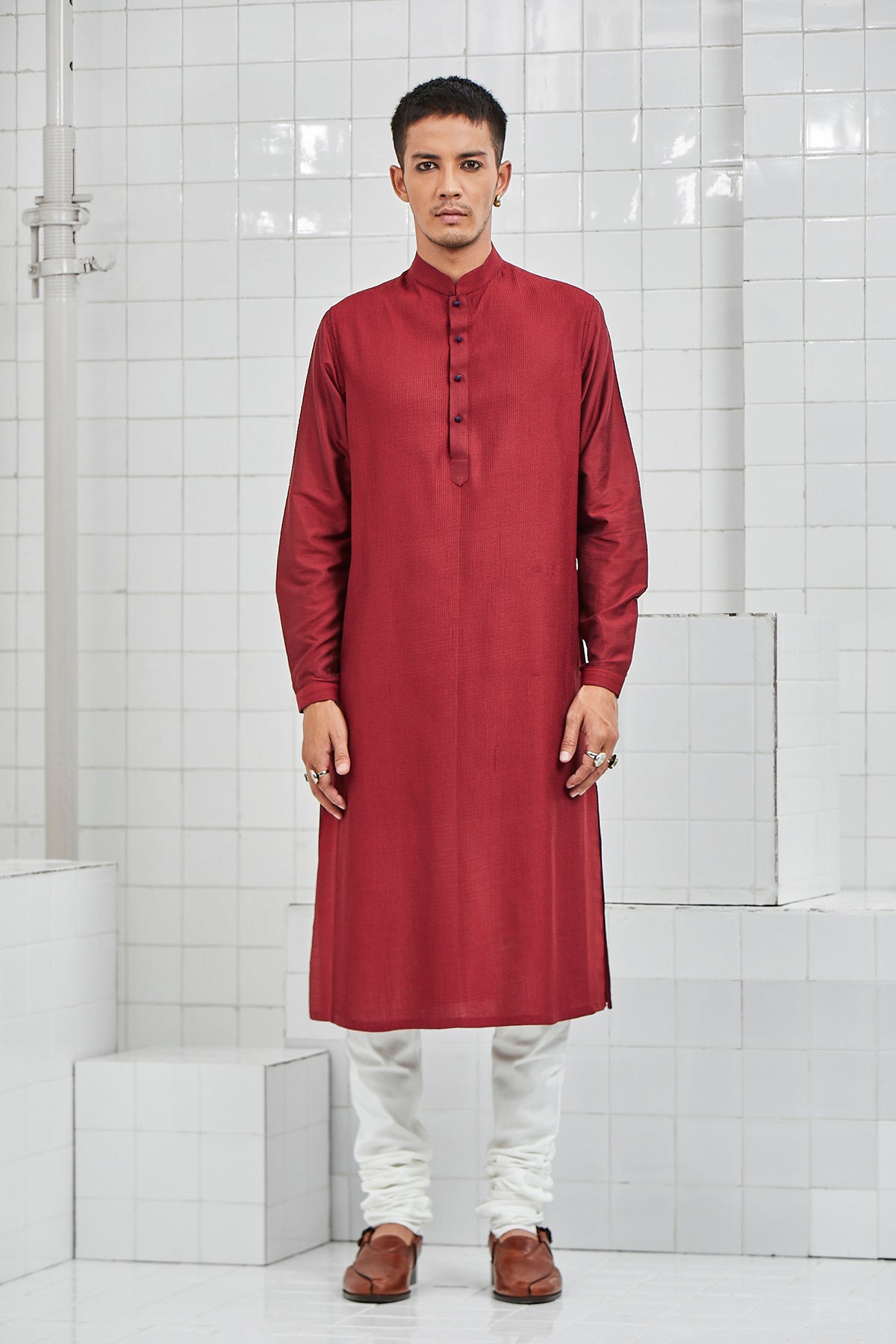 Khinsar Pintuck Kurta Set