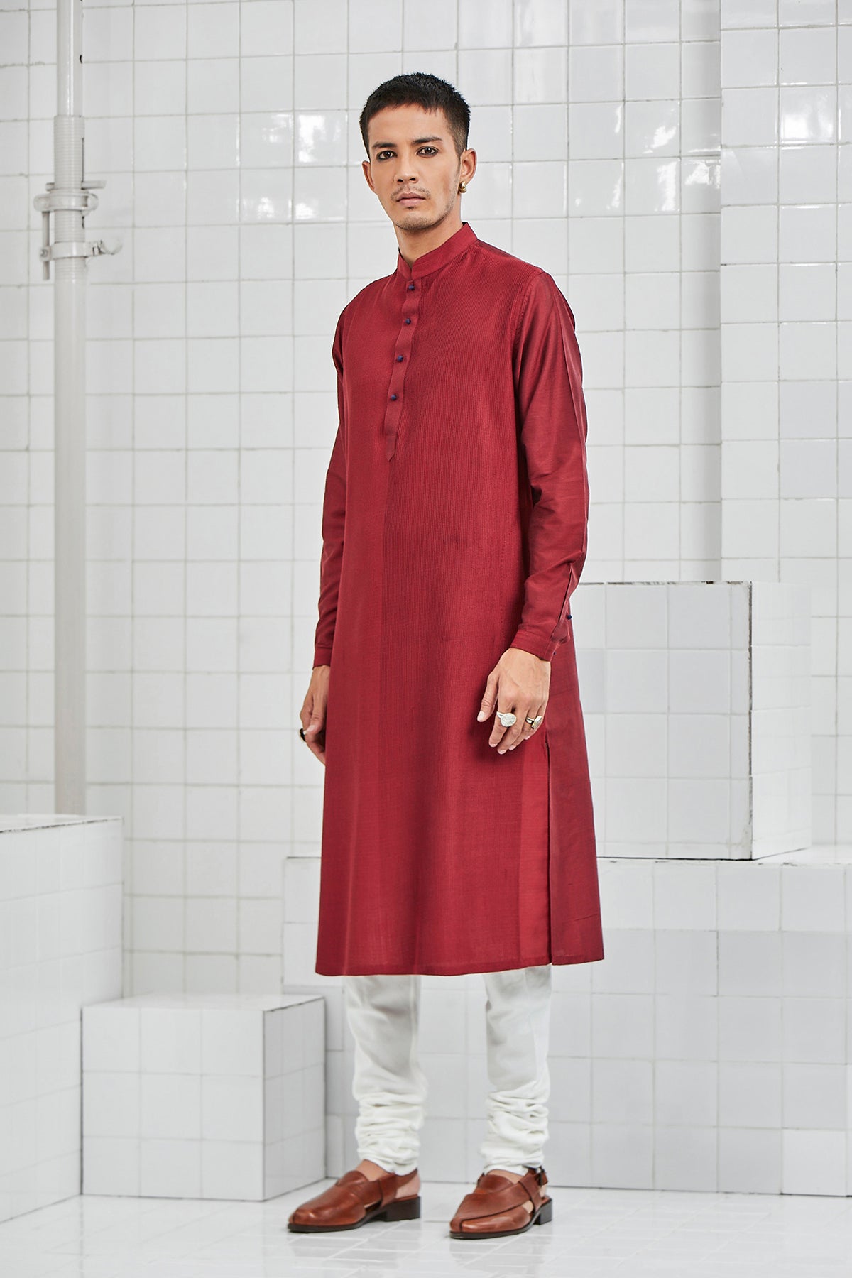 Khinsar Pintuck Kurta Set