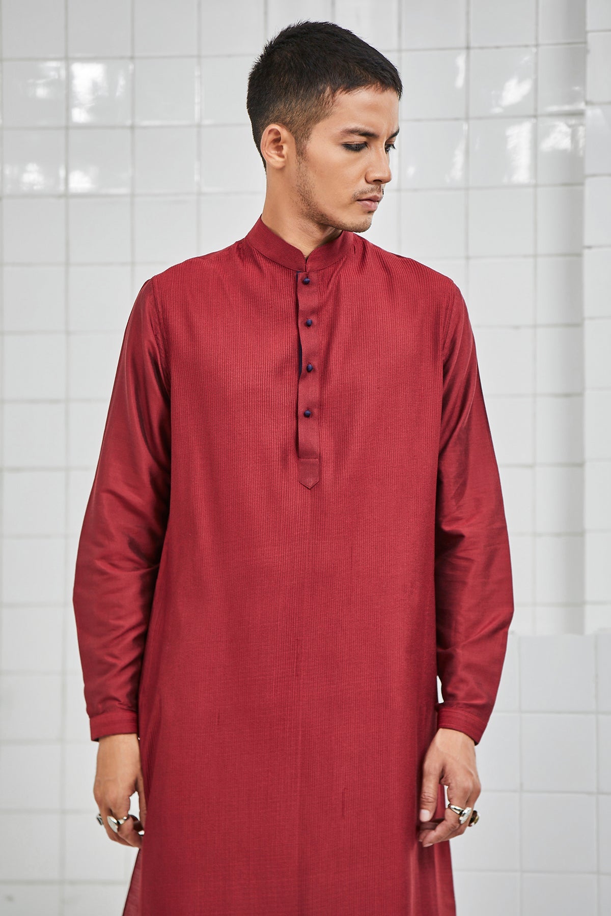 Khinsar Pintuck Kurta Set