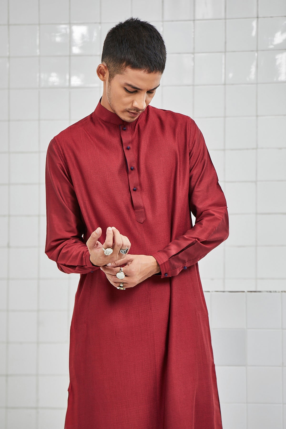Khinsar Pintuck Kurta Set