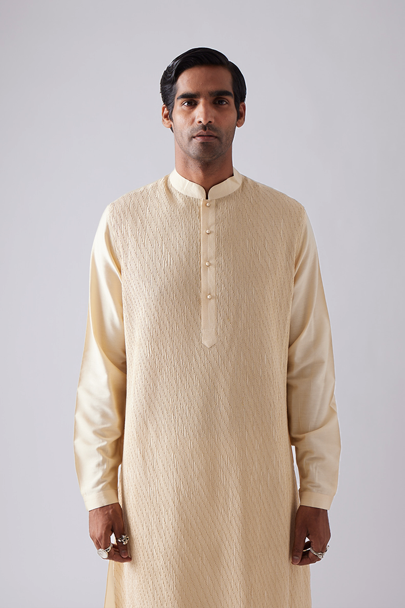 Chakwatka Pintuck Kurta Set