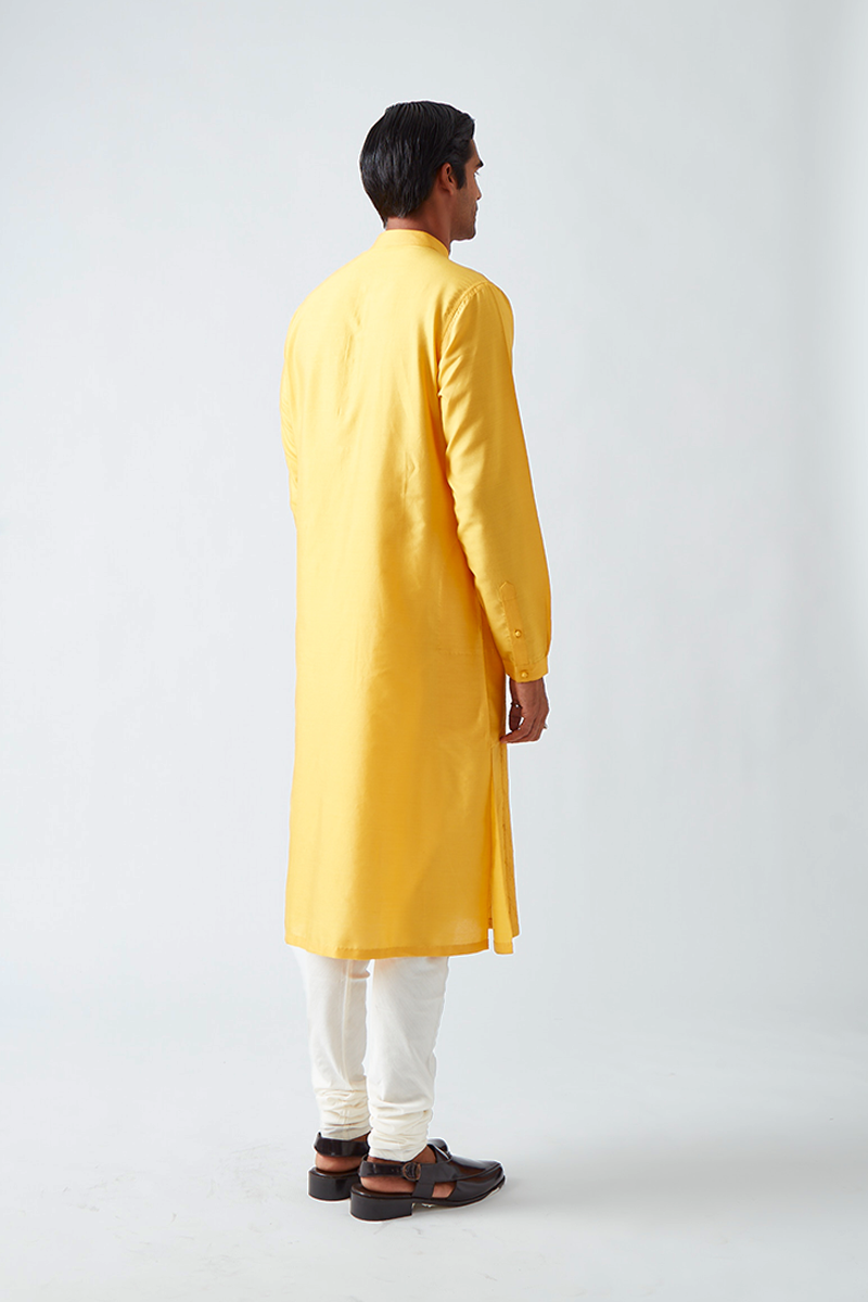 Kelawas Pintuck Kurta Set