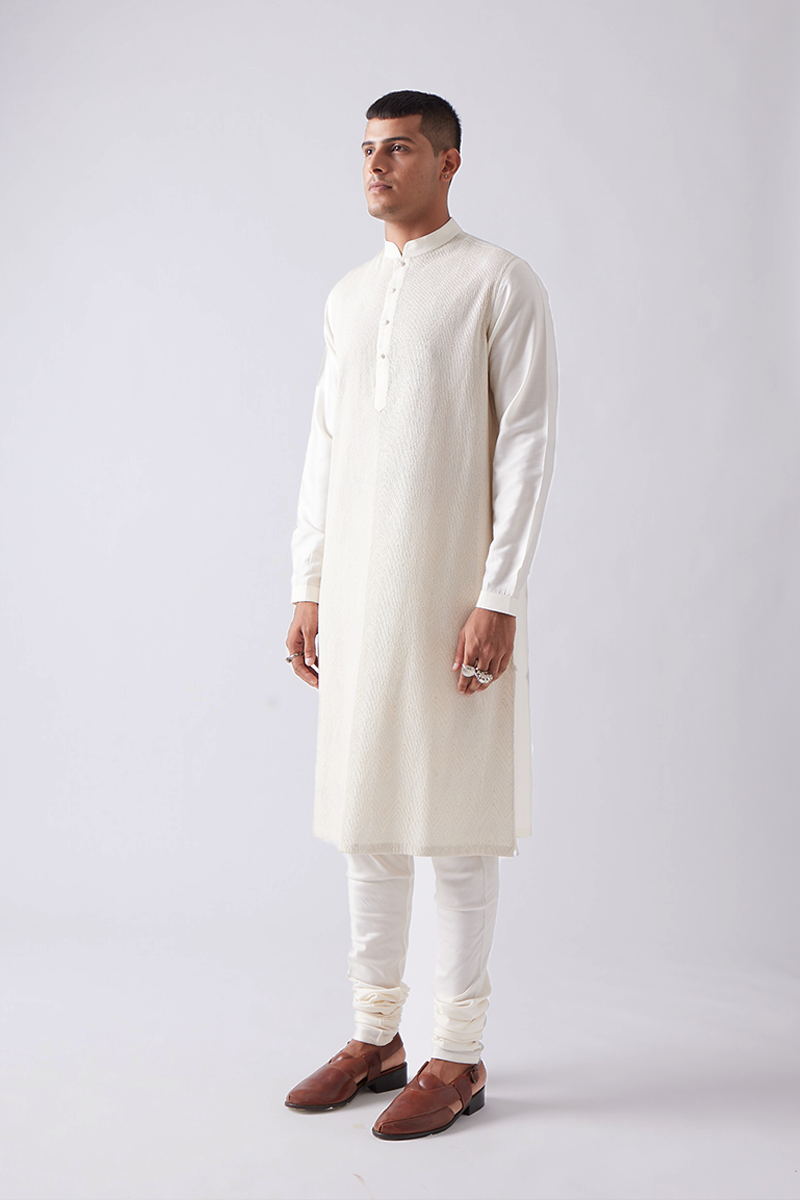 Banar Pintuck Kurta Set