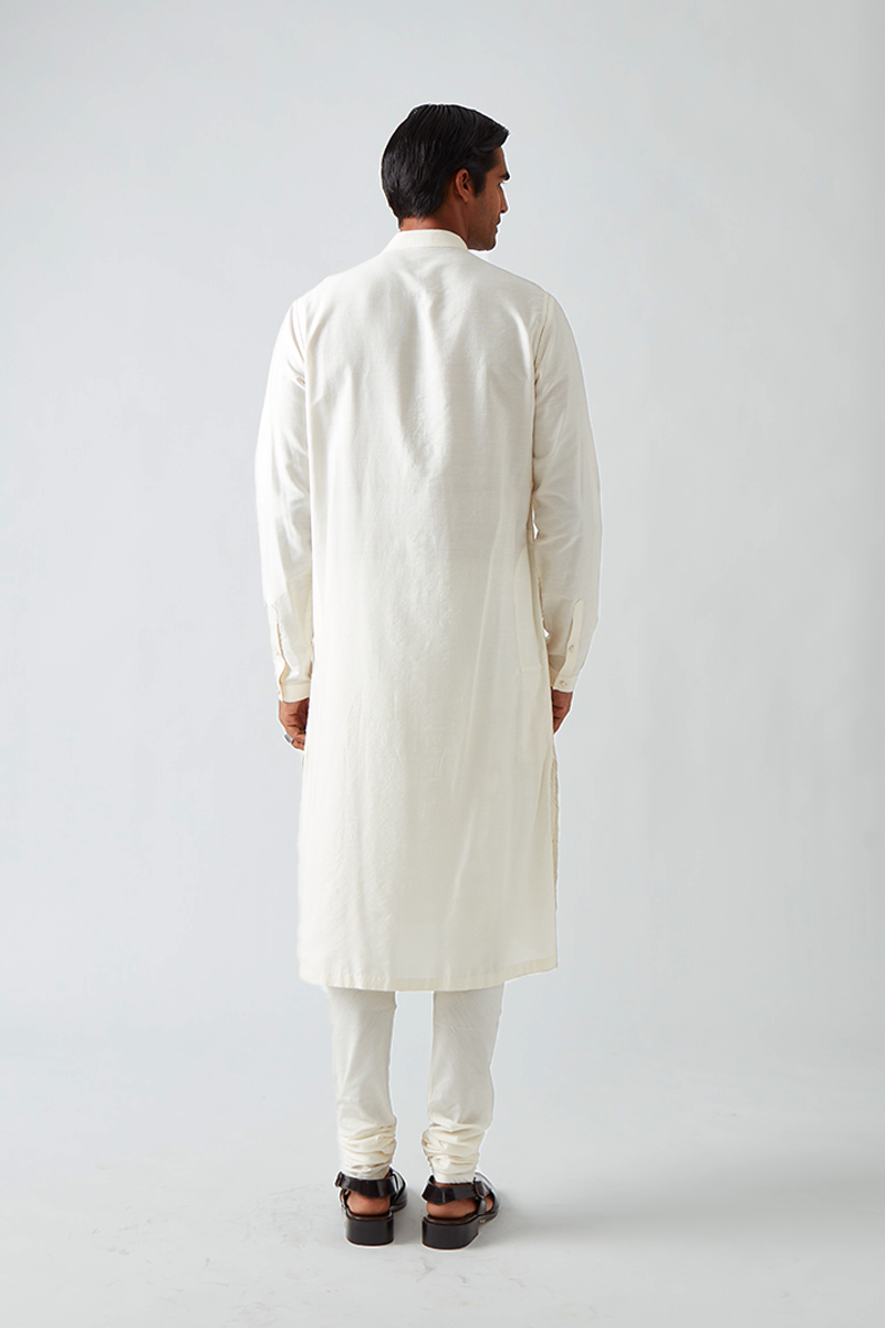 Banar Pintuck Kurta Set