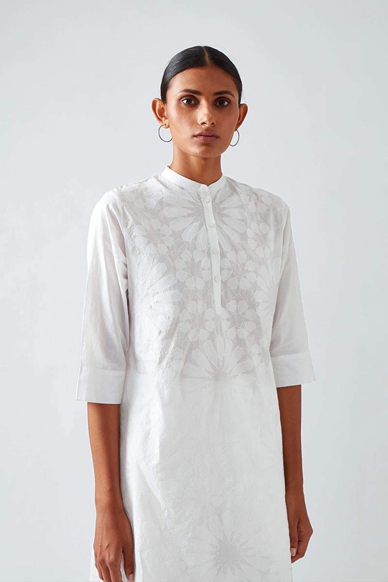 Hexagon & Star Chikan Kurta