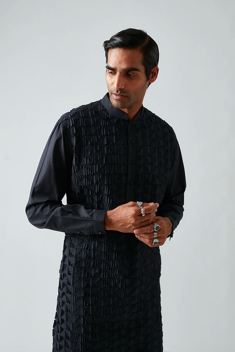 Balahir Textured Kurta Set