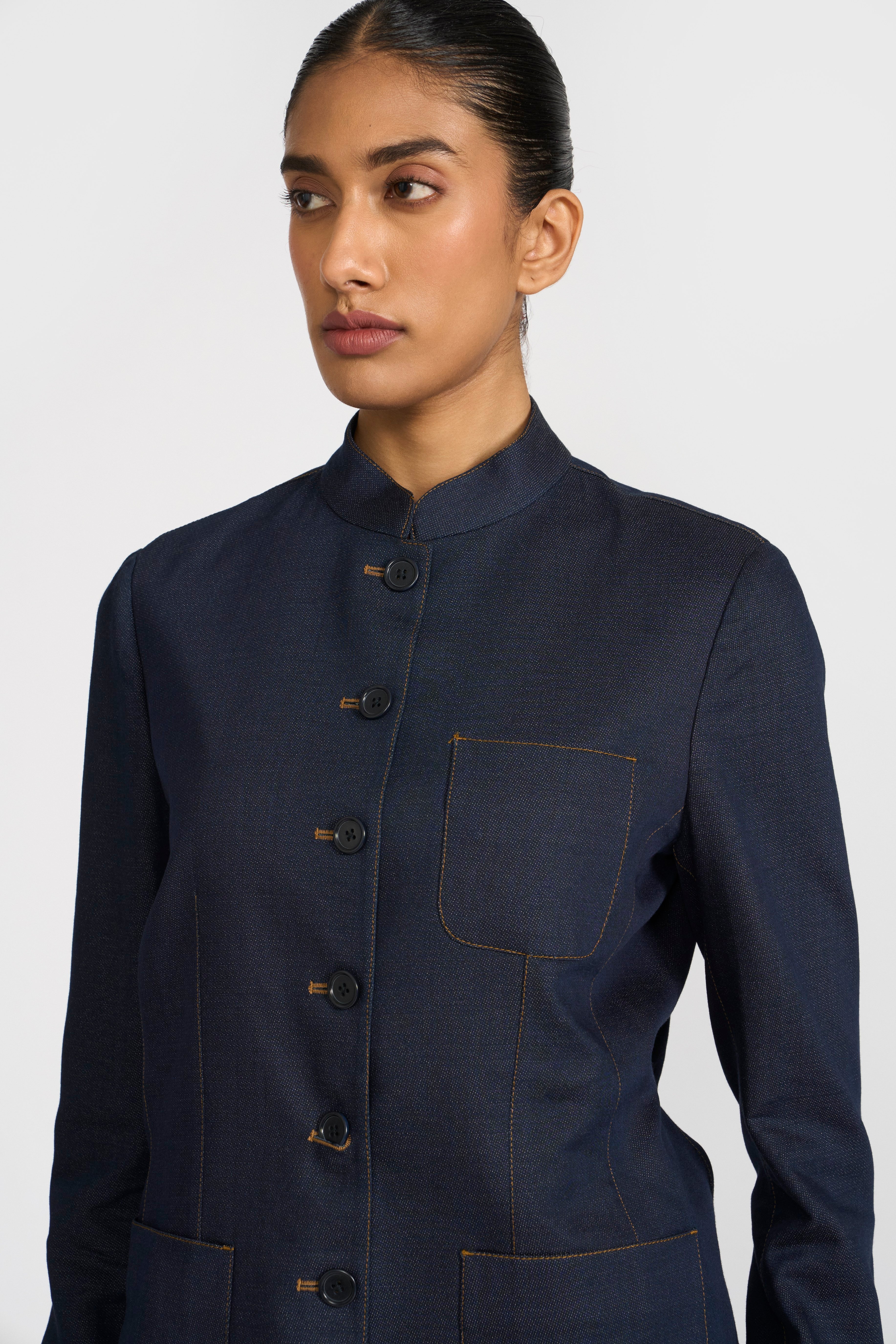 Uniara Jacket