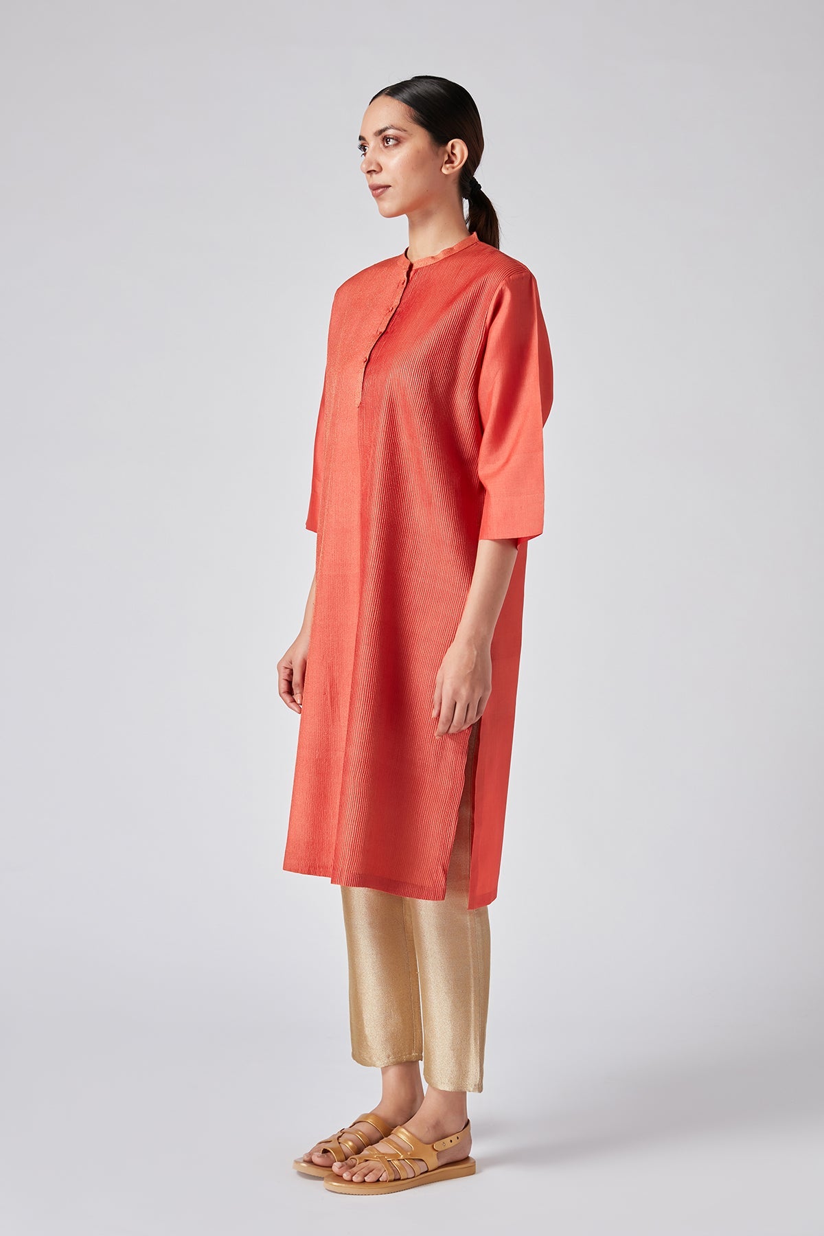 Khinsar Pintuck Kurta