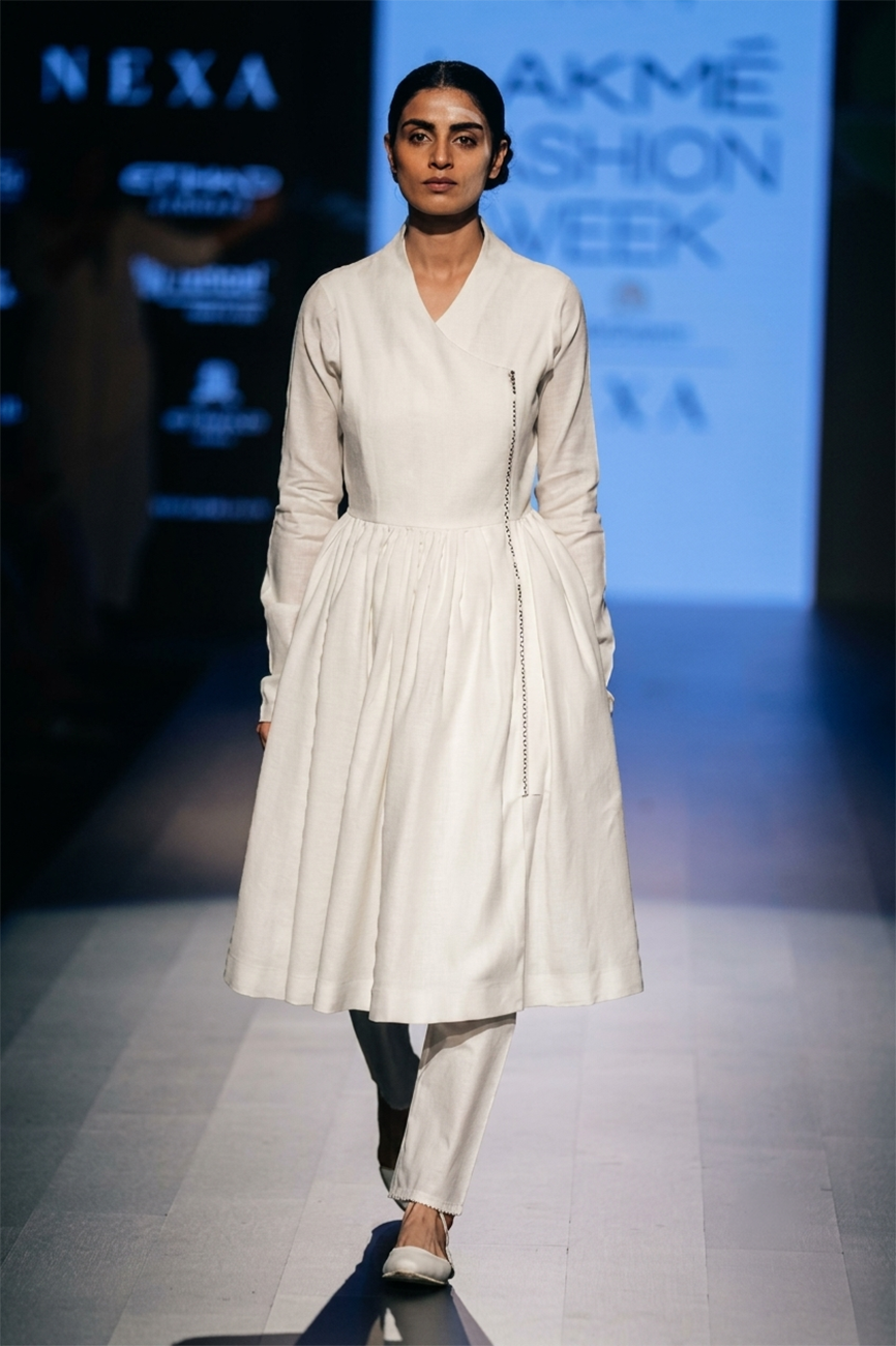Saraiya Pleated Jacket