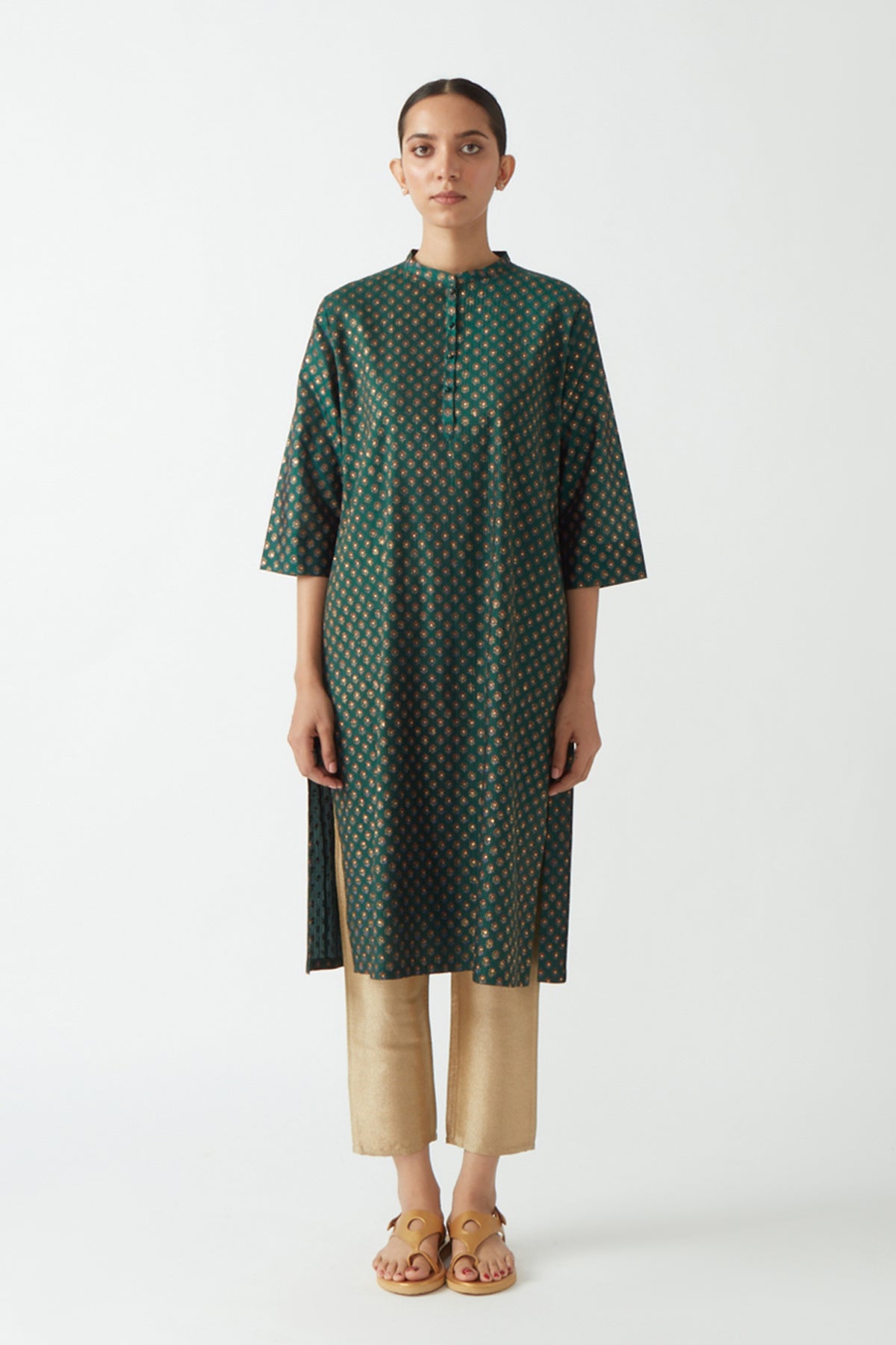 Chhitroli Kurta Set