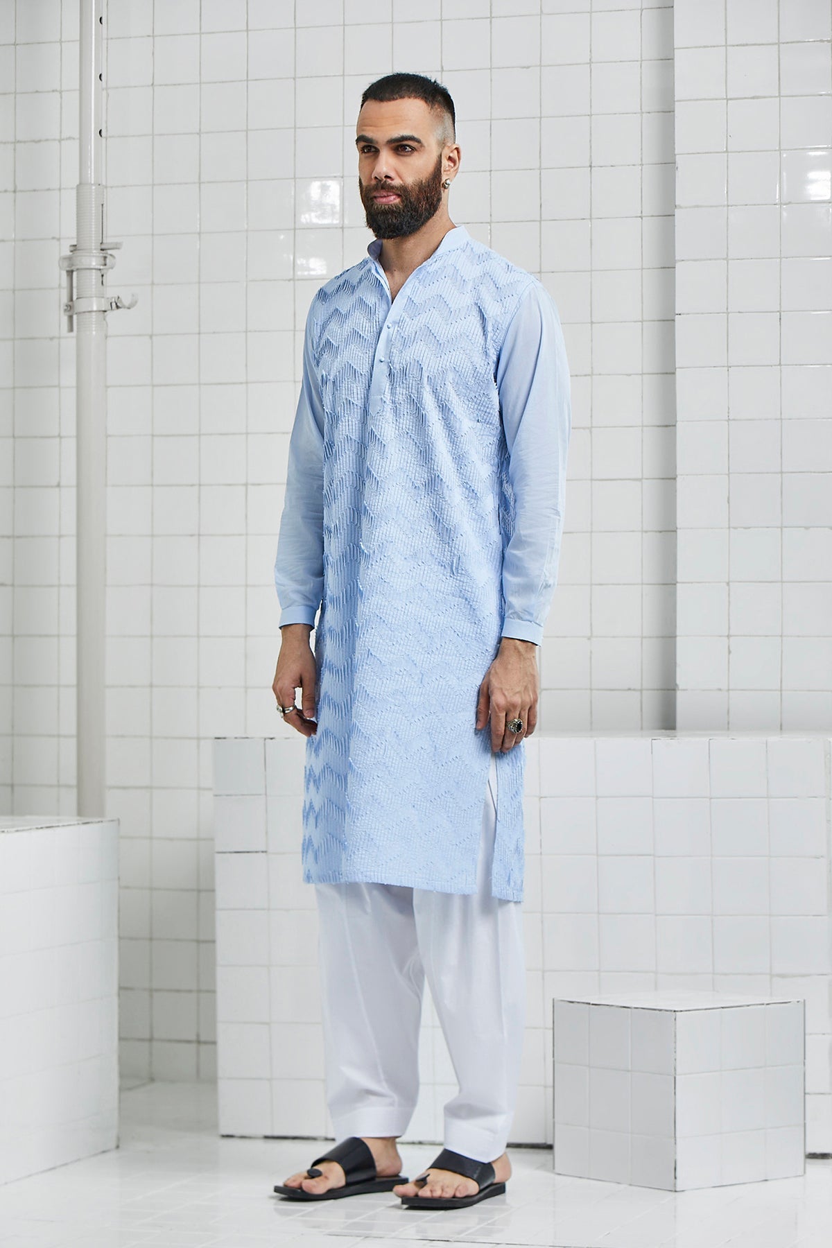 Nagaur Louvre Kurta Set
