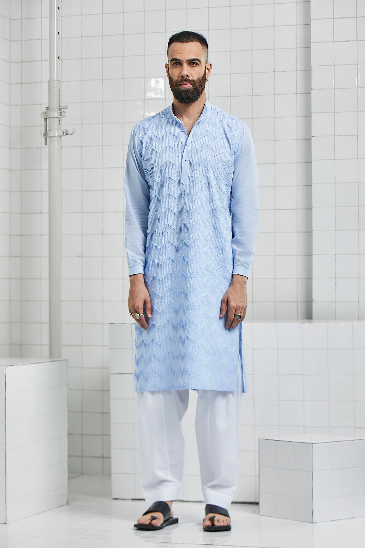 Nagaur Louvre Kurta Set