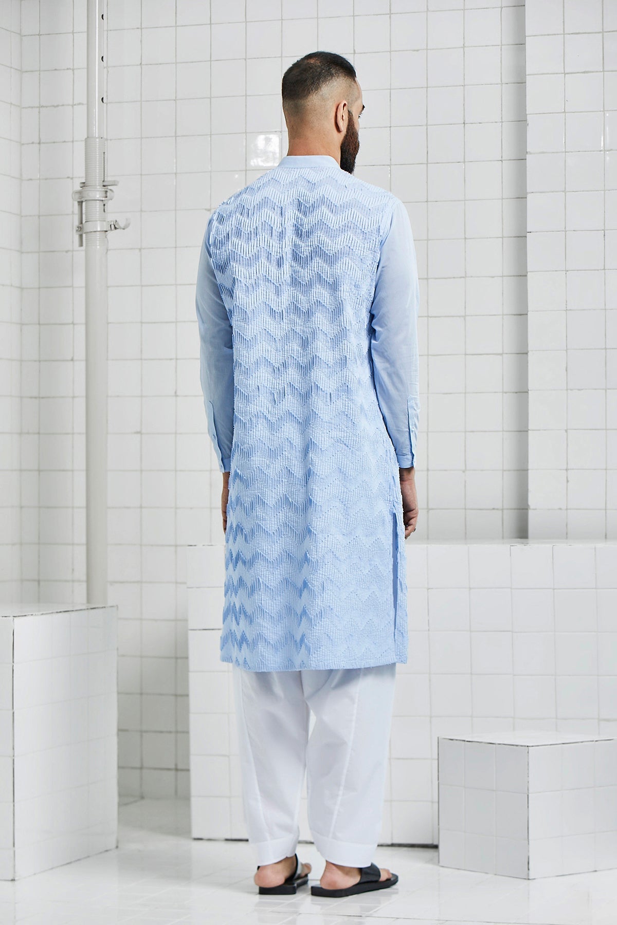 Nagaur Louvre Kurta Set