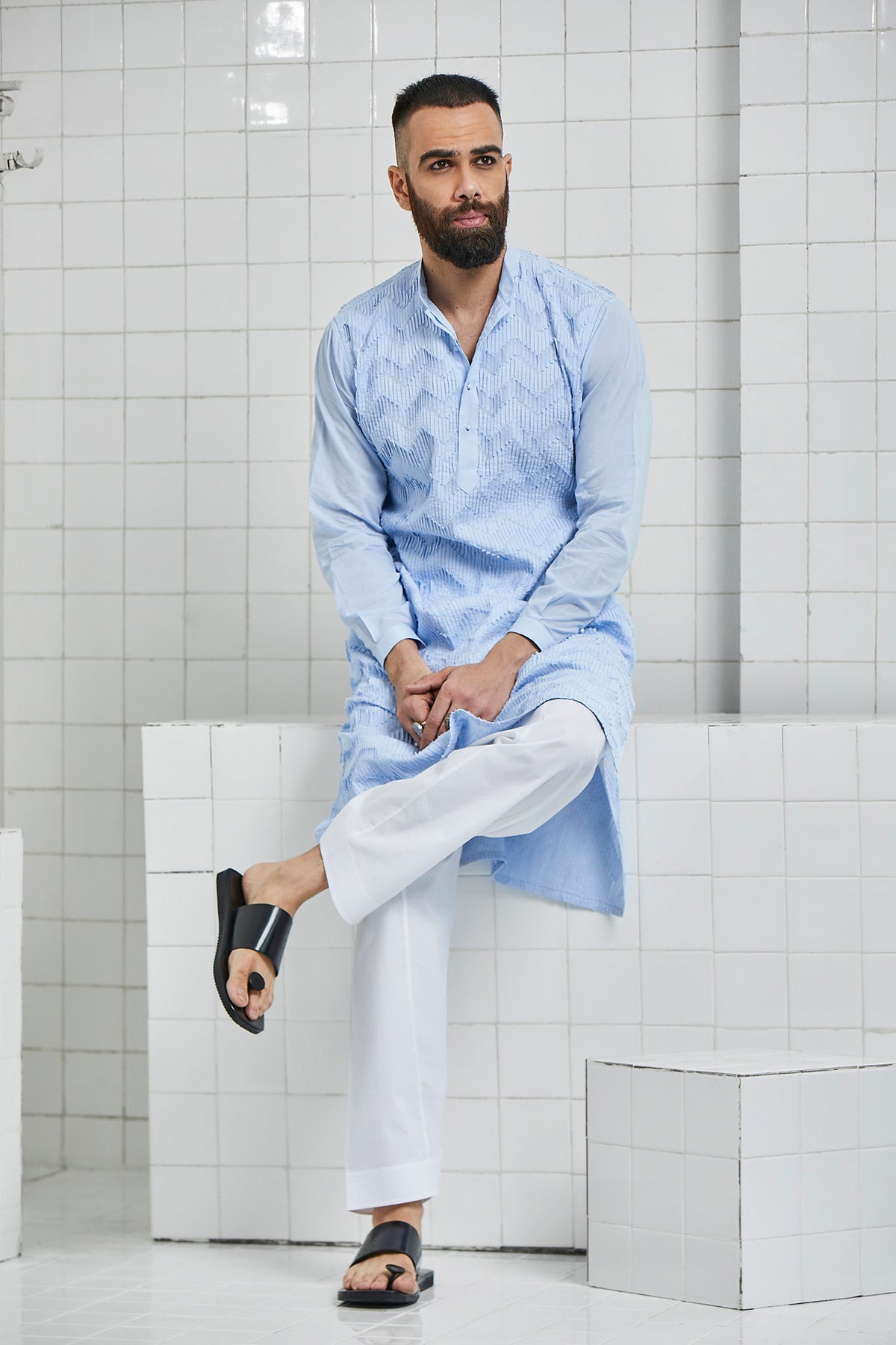 Nagaur Louvre Kurta Set