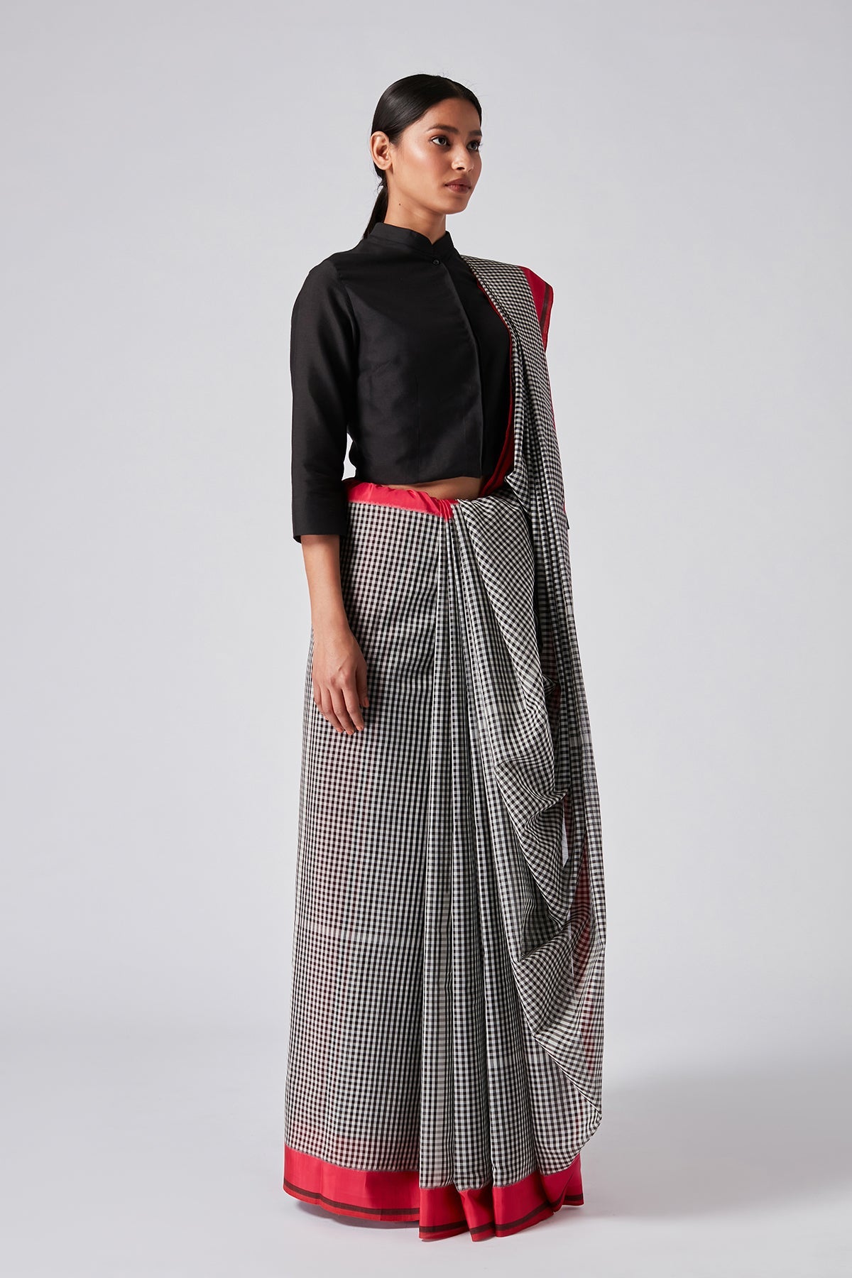 Mothey Ikat Sari