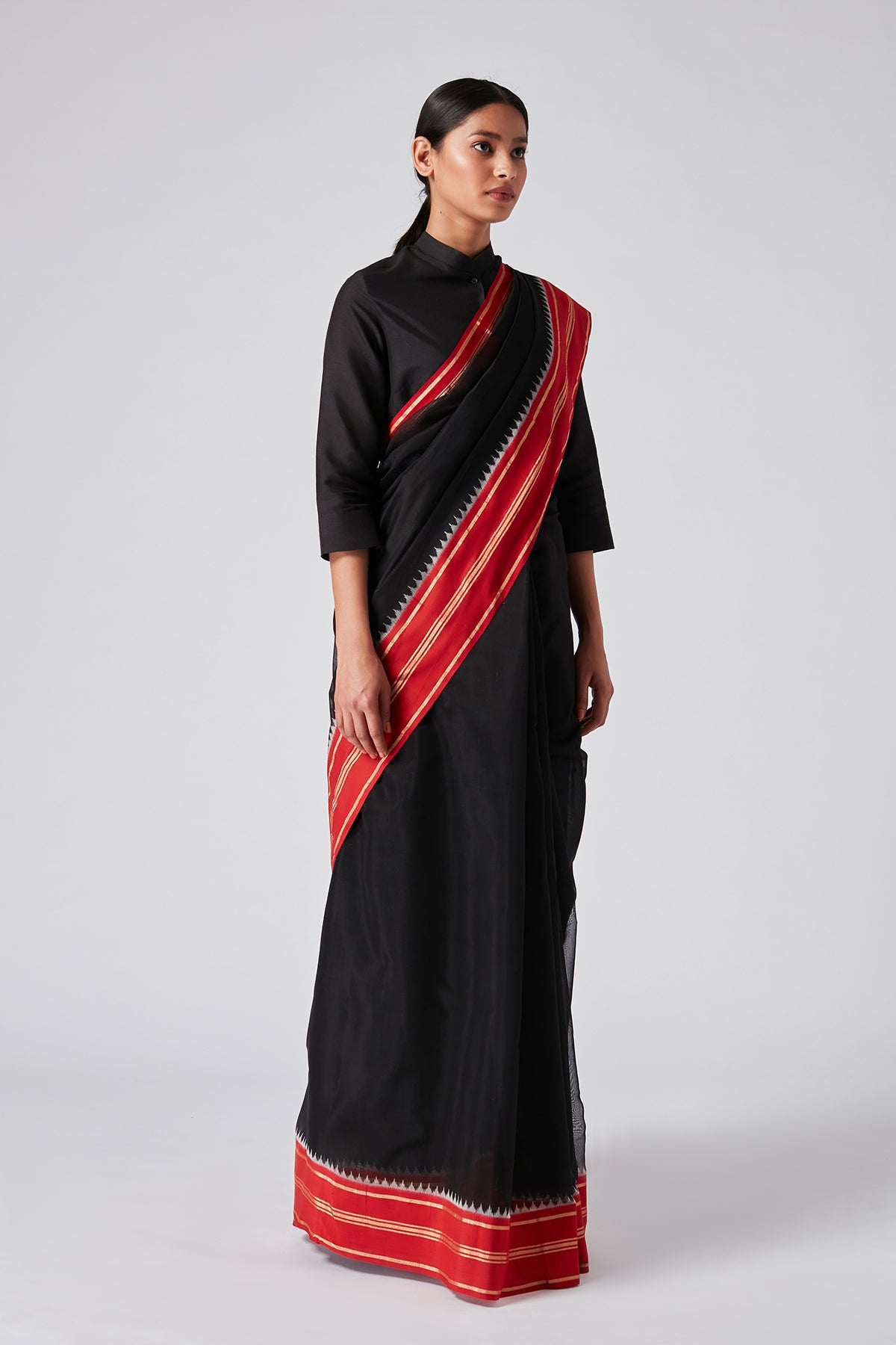 Chityala Ikat Sari