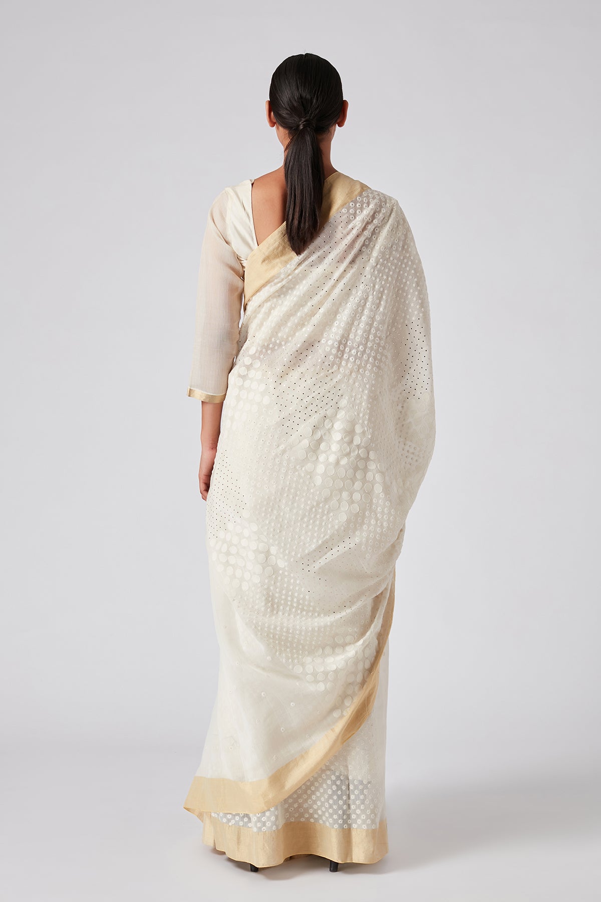 Chikan Sari