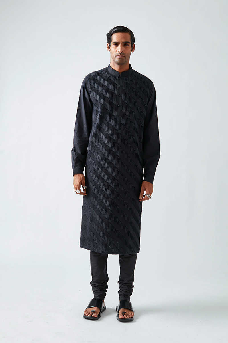 Mahwa Louvre Kurta Set