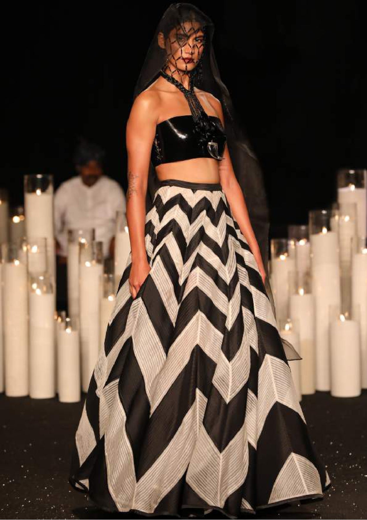 Desert Rose - Look 10