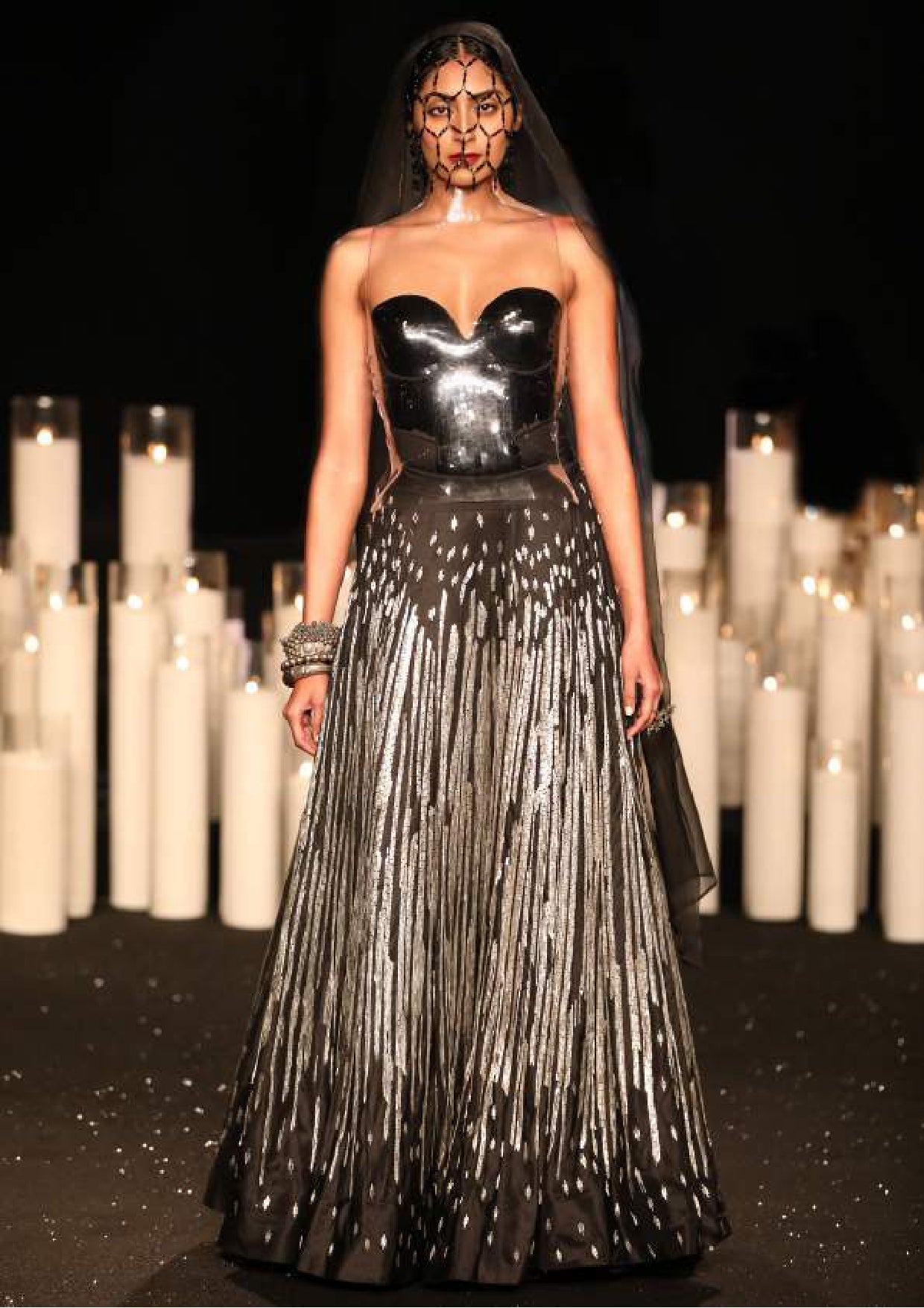 Desert Rose- Look 3
