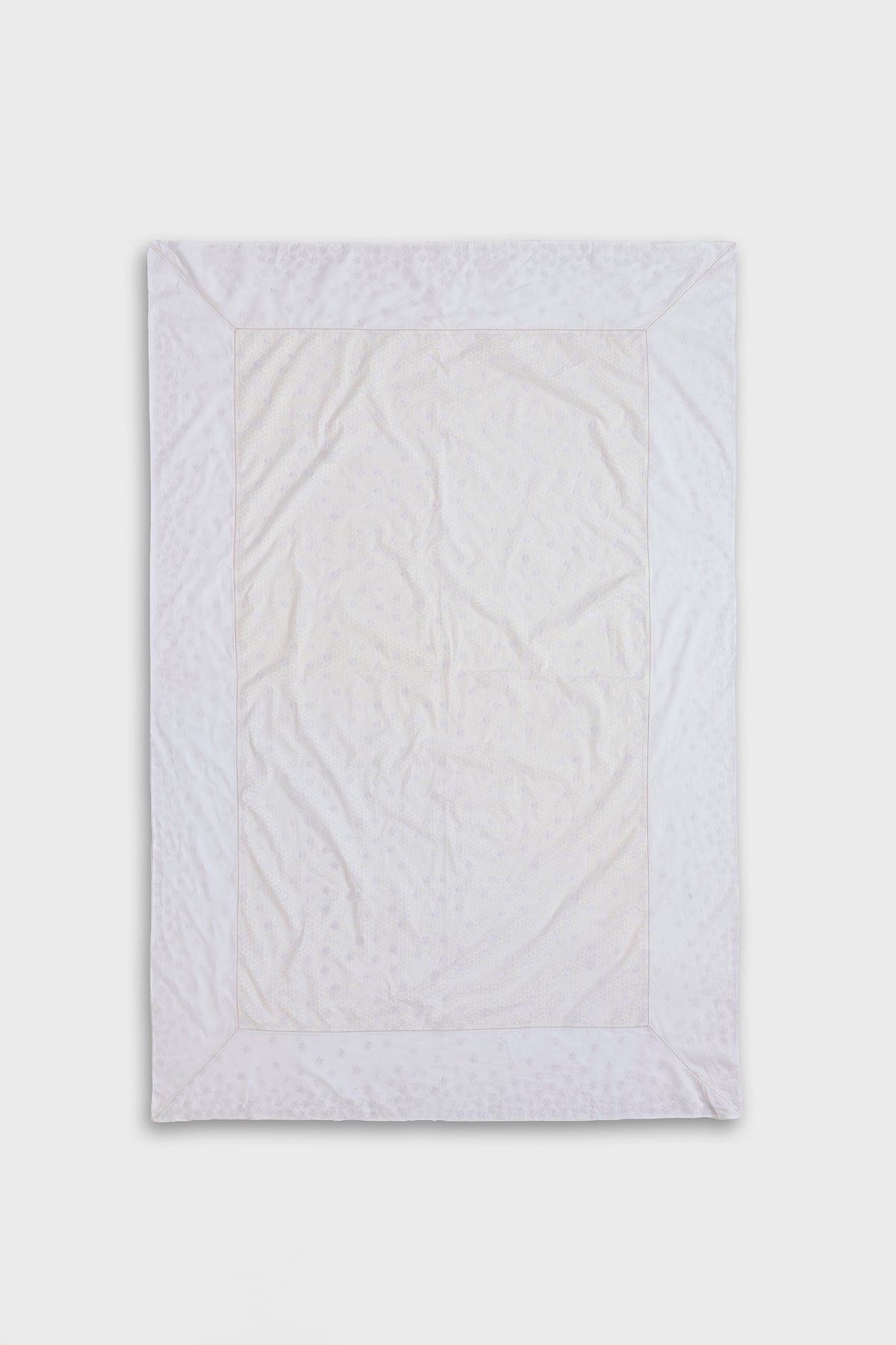 Atholi Table Cover