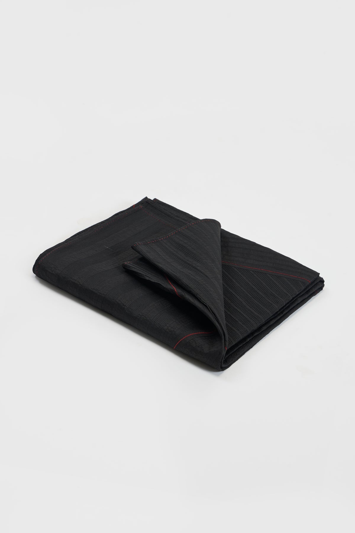 Koppam Table Cover