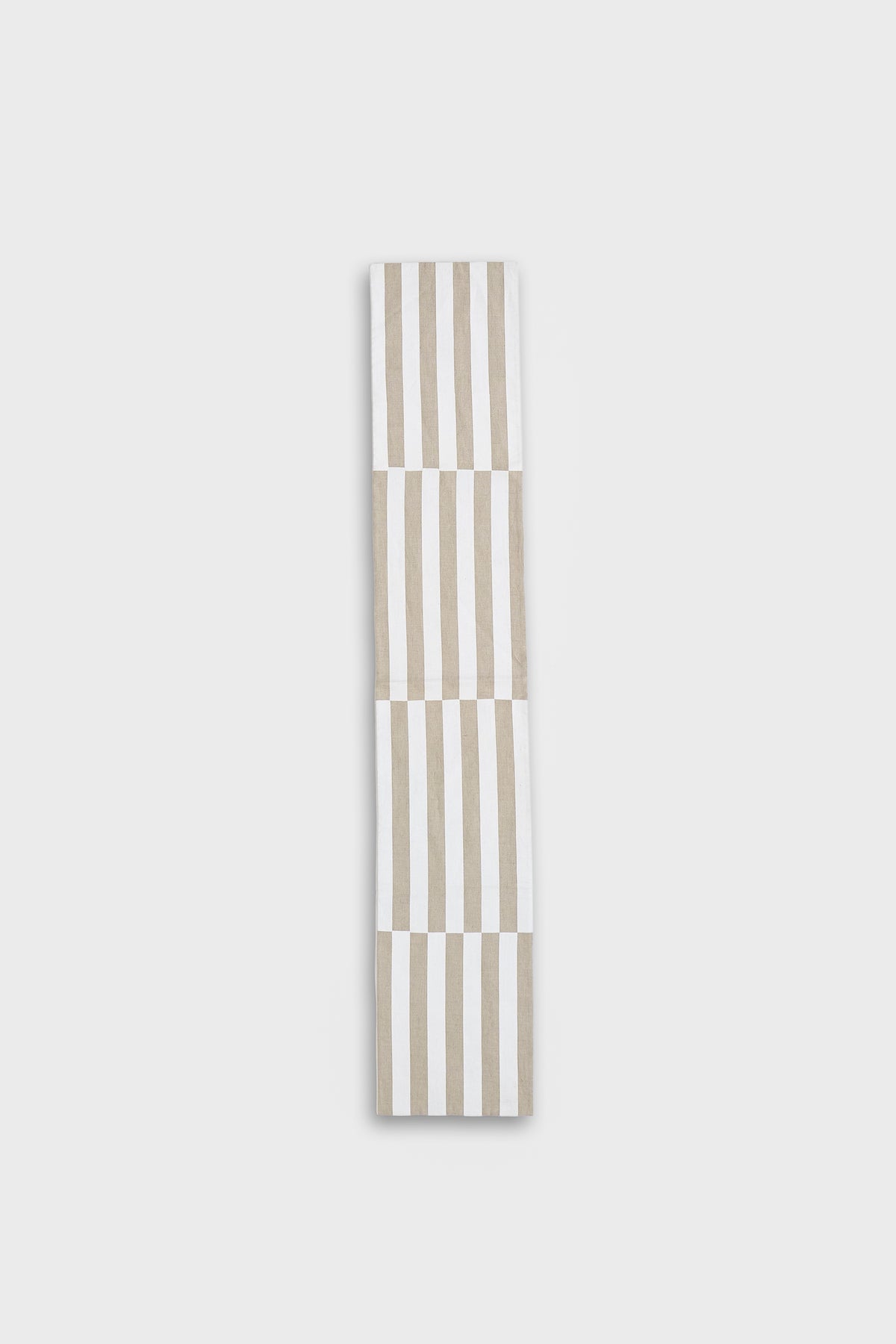 Delampady Table Runner