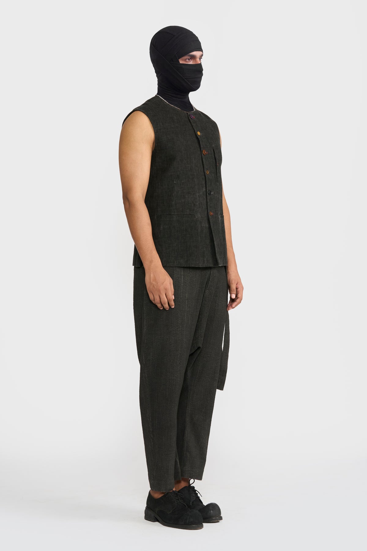 Mandhar Waistcoat
