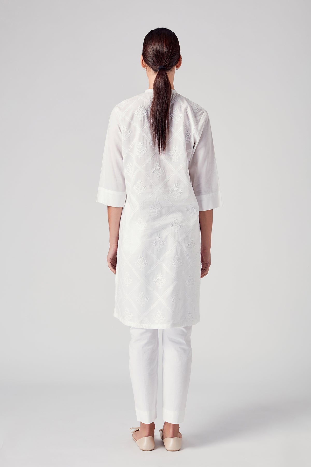 Arniya Chikan Kurta