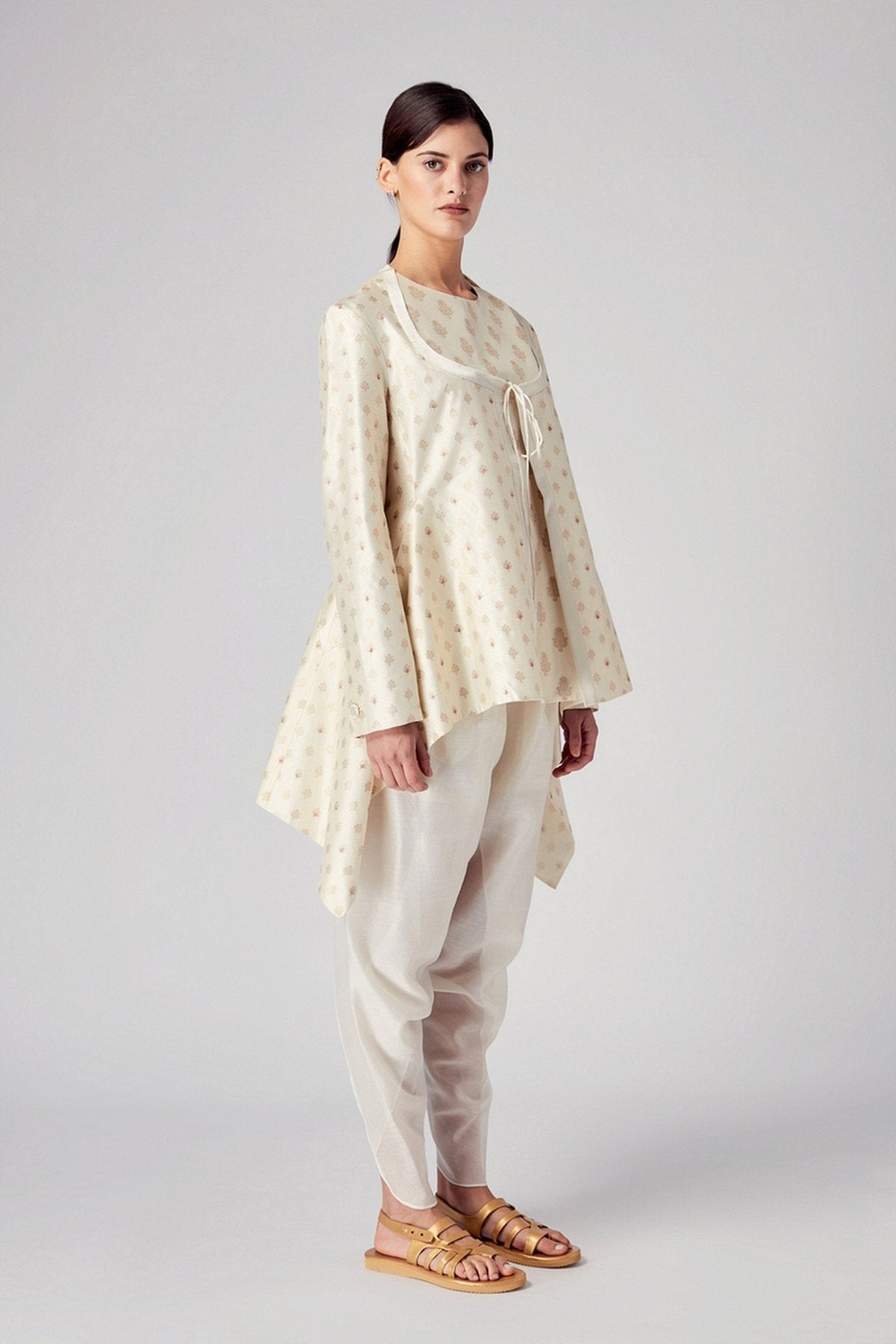 Nainwa Dhoti Pants
